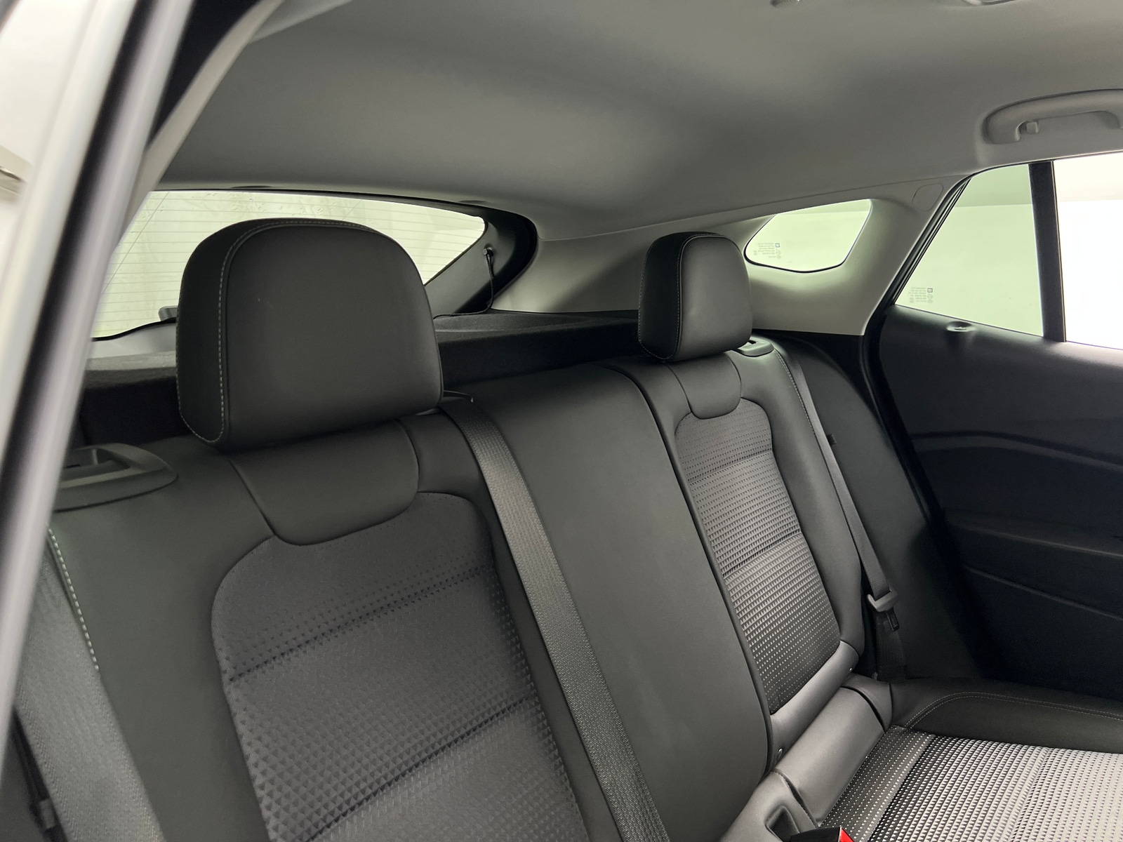 Thumbnail: 2025 Chevrolet Trax - 6