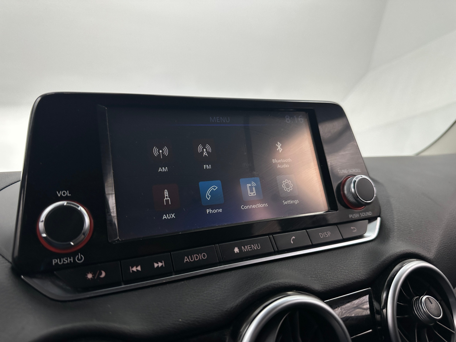 Thumbnail: 2023 Nissan Sentra - 4