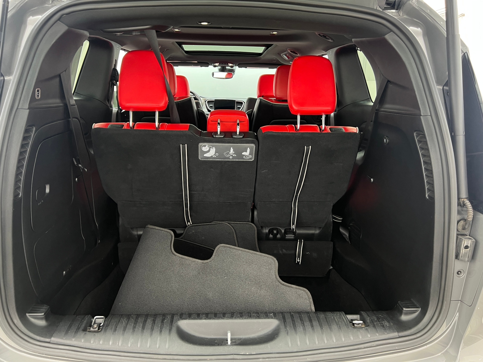 Thumbnail: 2021 Chrysler Pacifica - 6