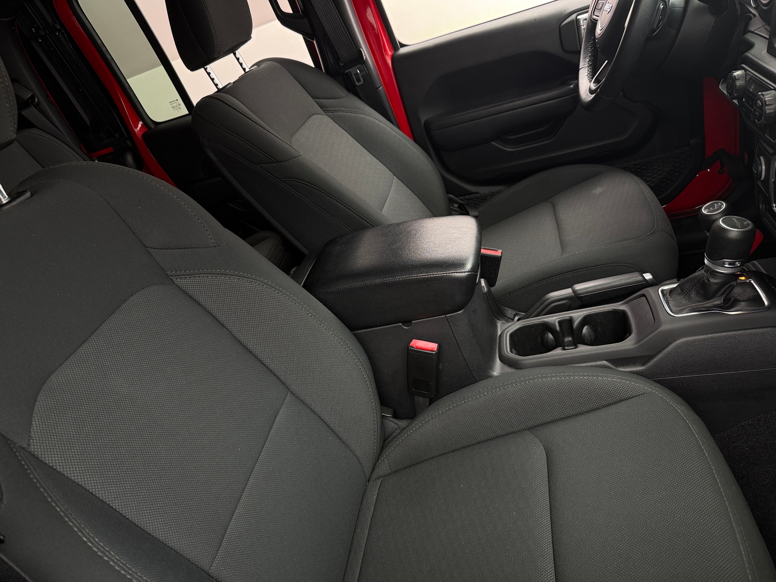 Thumbnail: 2022 Jeep Gladiator - 2