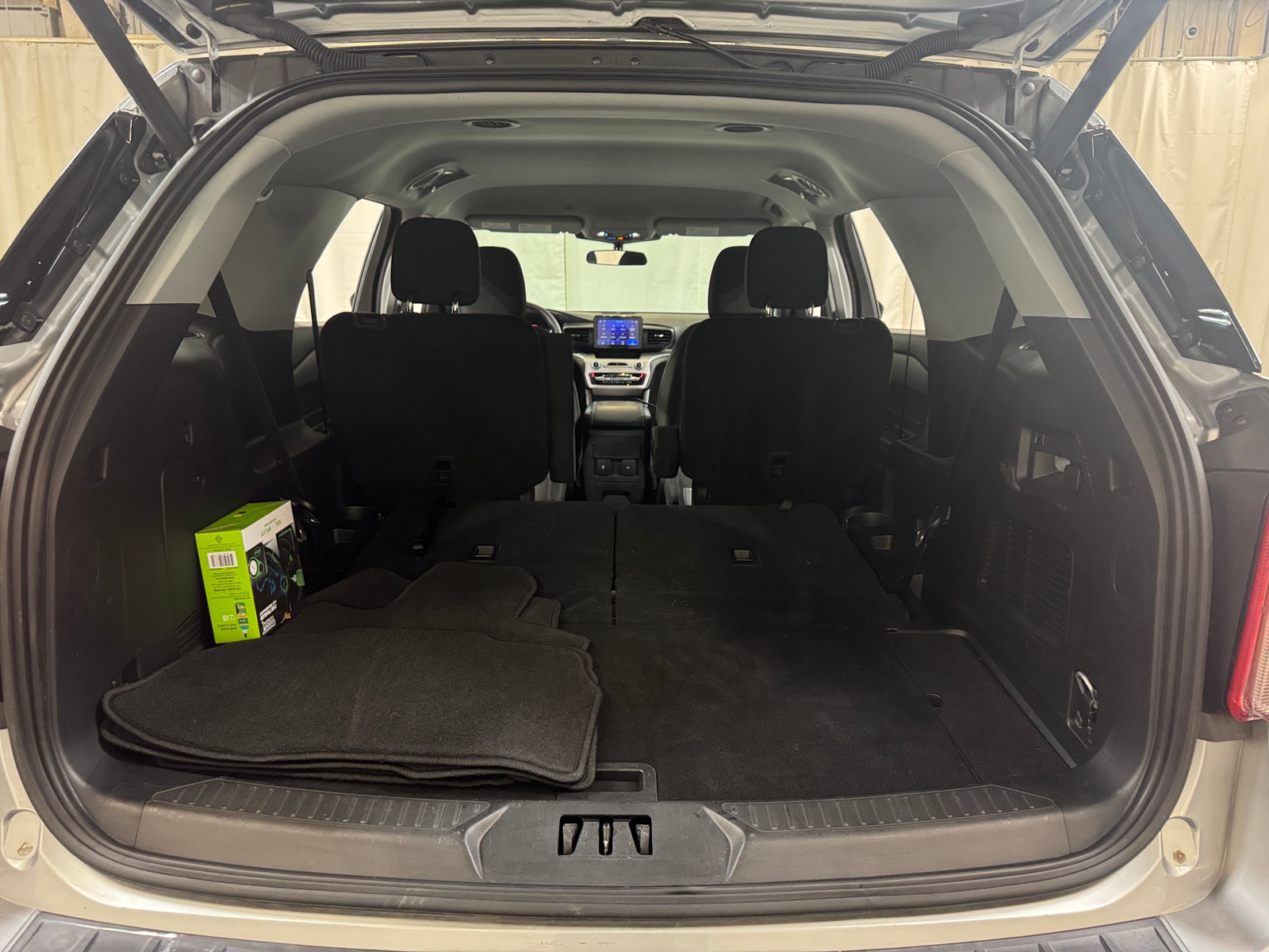 Thumbnail: 2024 Ford Explorer - 7