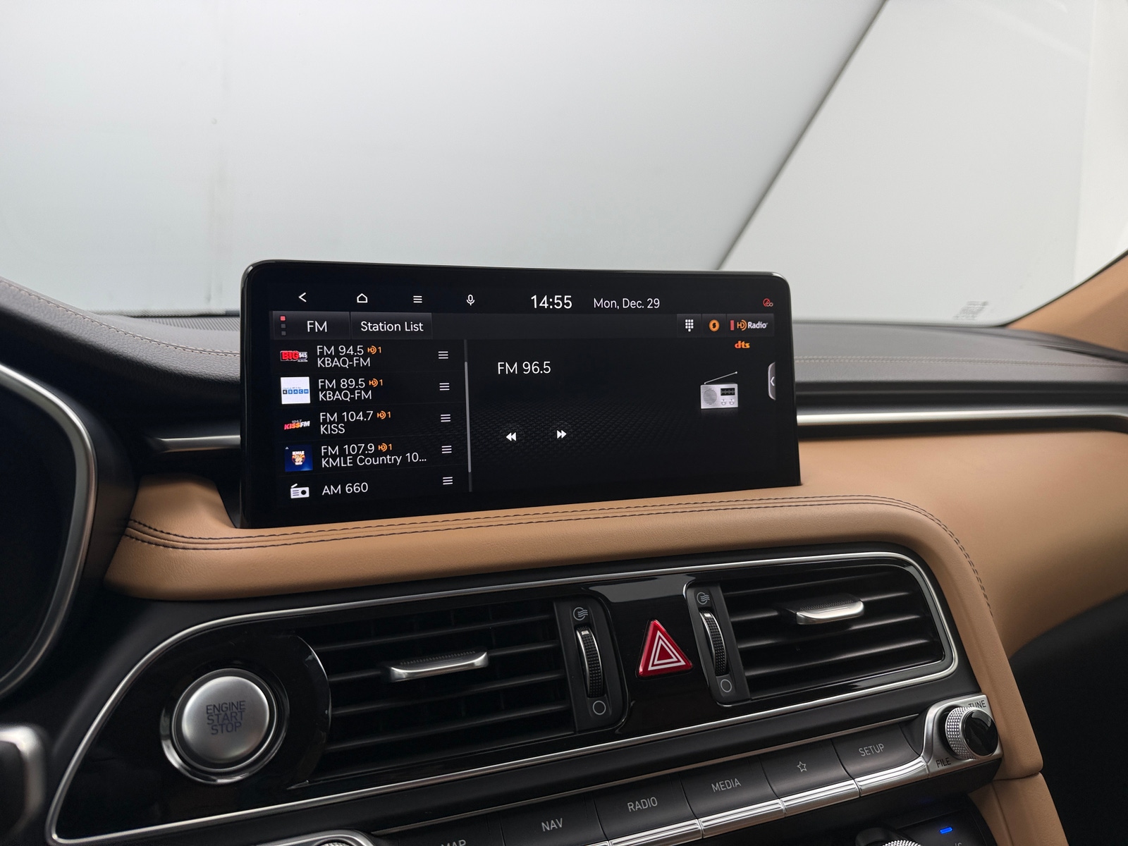 Thumbnail: 2022 Genesis G70 - 3