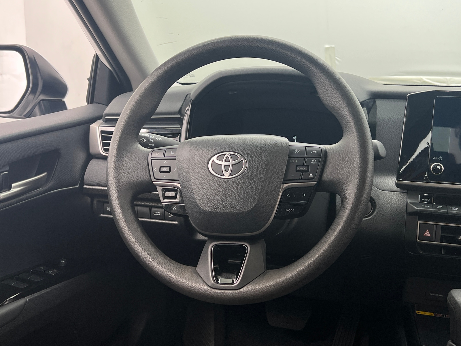 Thumbnail: 2025 Toyota Camry - 5