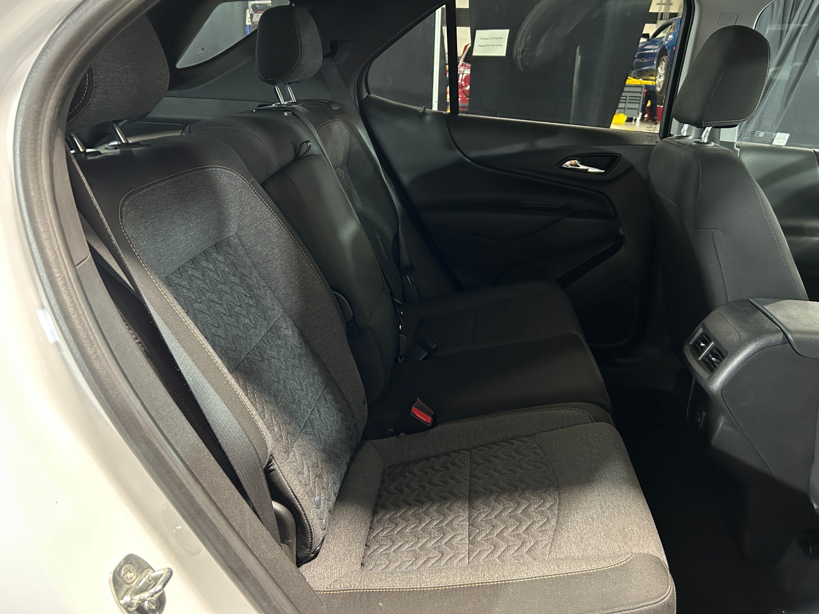 Thumbnail: 2022 Chevrolet Equinox - 6