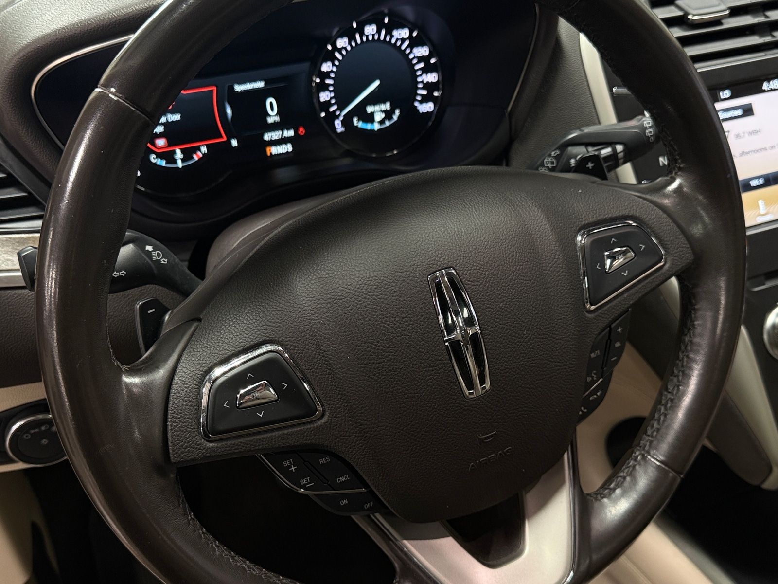 Thumbnail: 2019 Lincoln MKC - 4