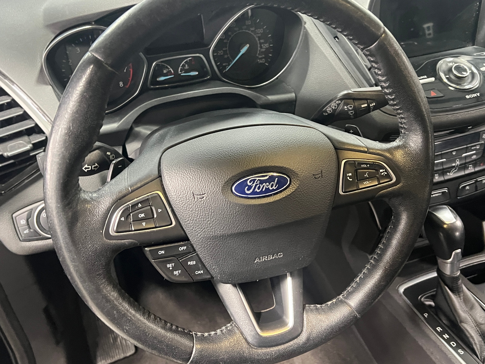 Thumbnail: 2017 Ford Escape - 4