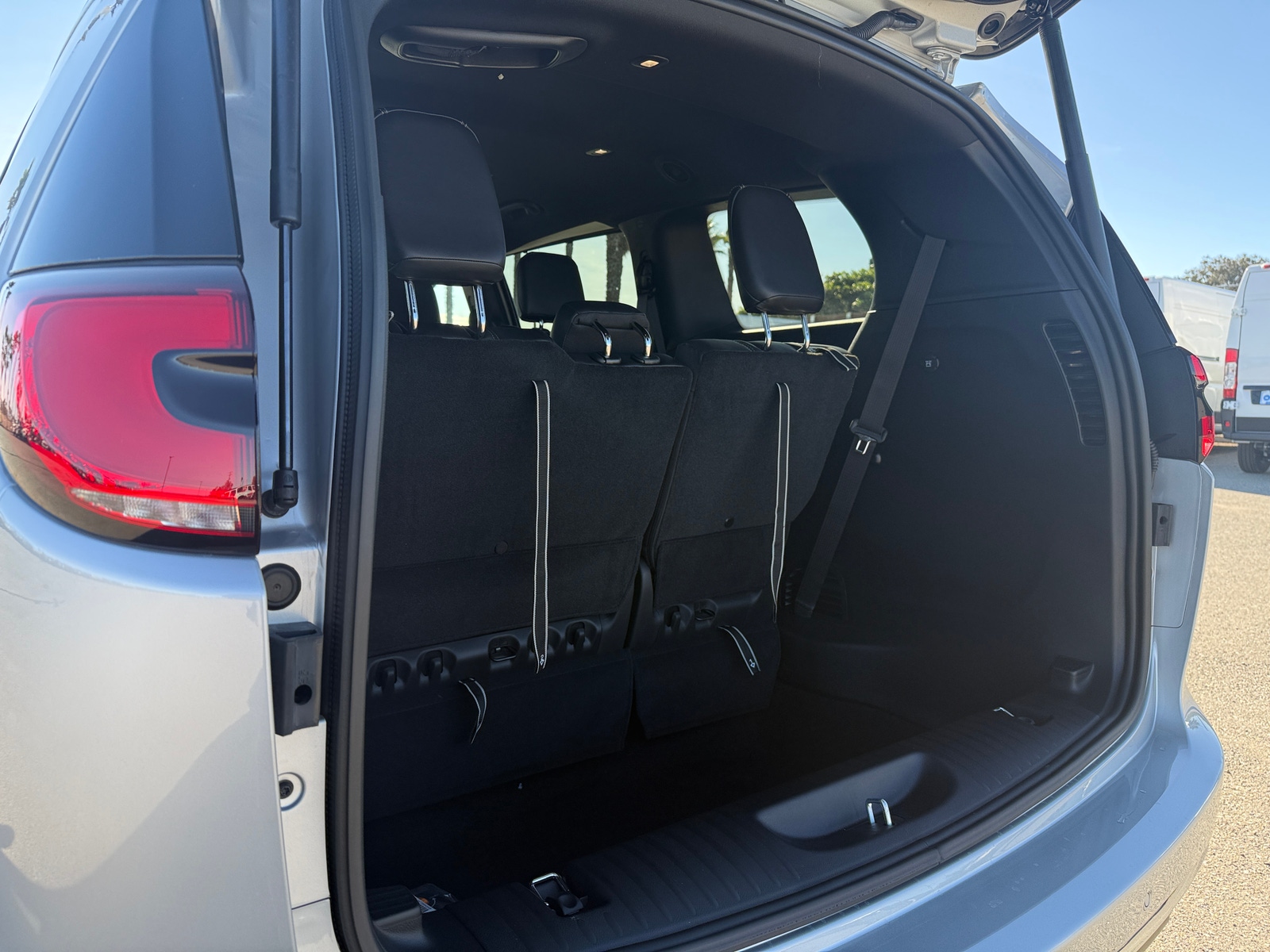 Thumbnail: 2026 Chrysler Pacifica - 6