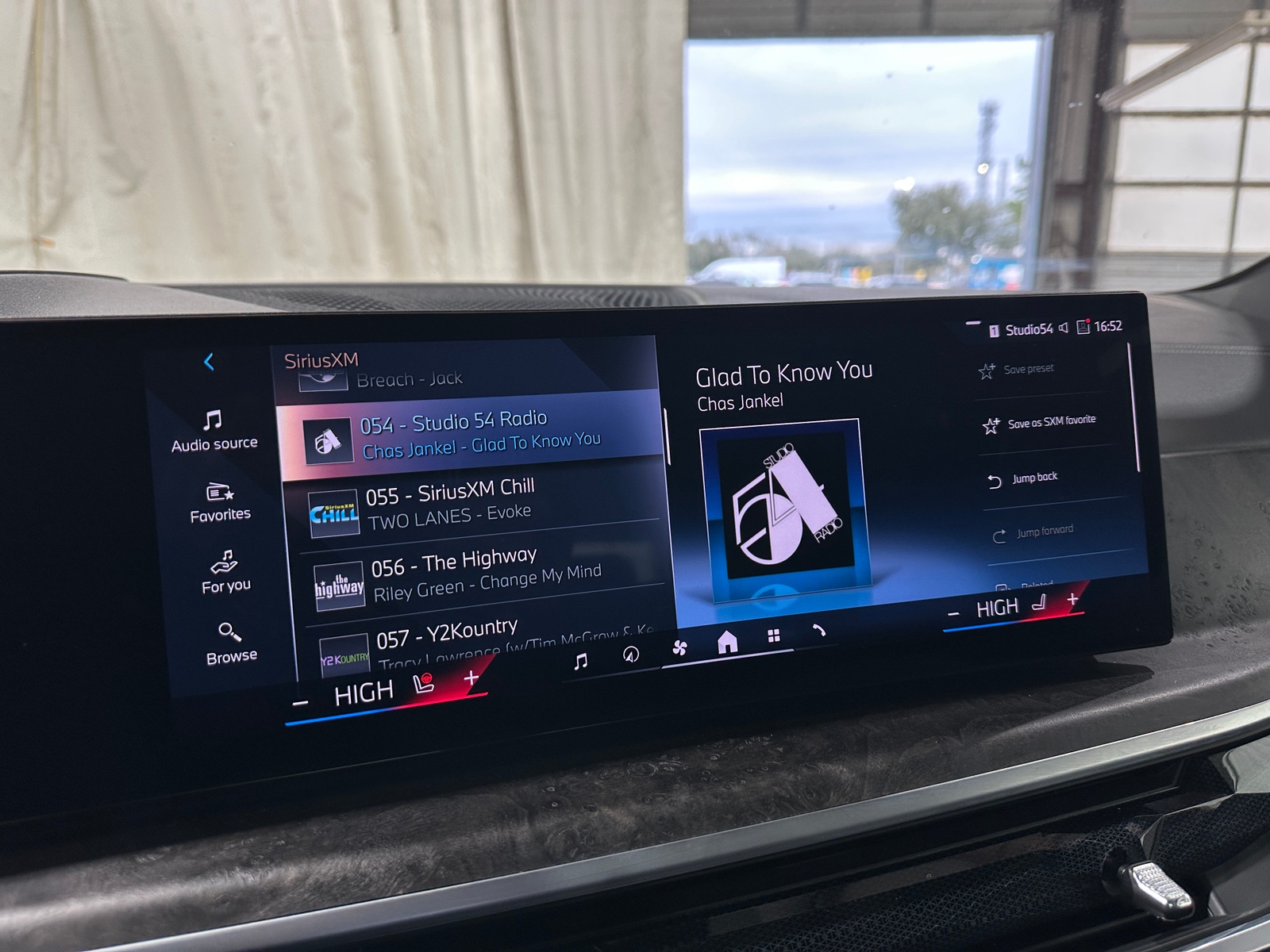 Thumbnail: 2024 BMW X5 - 3