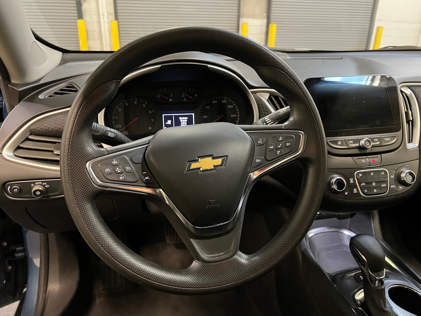 Thumbnail: 2024 Chevrolet Malibu - 5