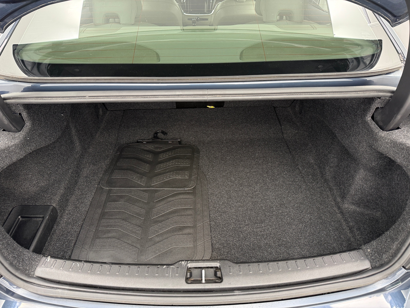 Thumbnail: 2021 Volvo S60 - 6