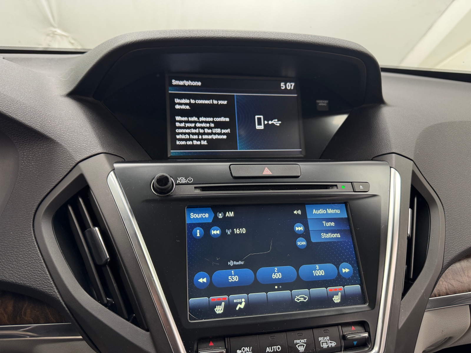 Thumbnail: 2019 Acura MDX - 3