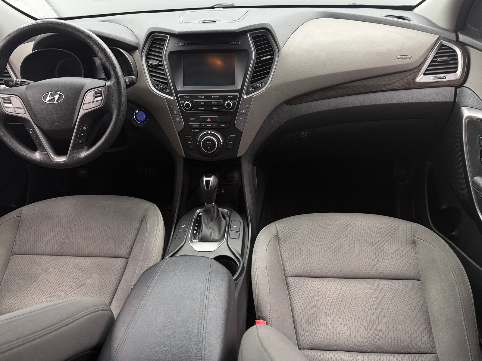 Thumbnail: 2018 Hyundai Santa Fe - 3