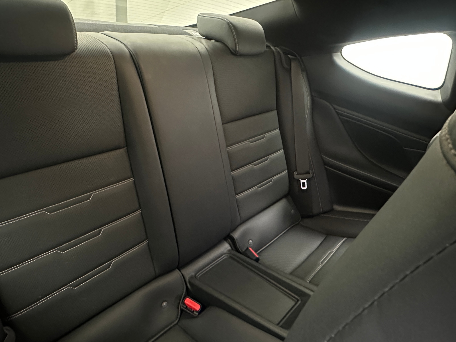 Thumbnail: 2019 Lexus RC - 4