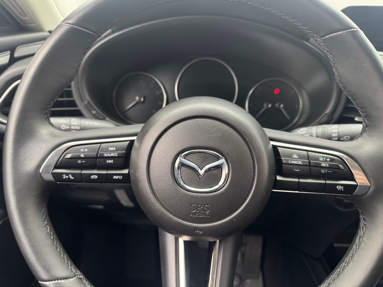 Thumbnail: 2025 Mazda CX-30 - 4