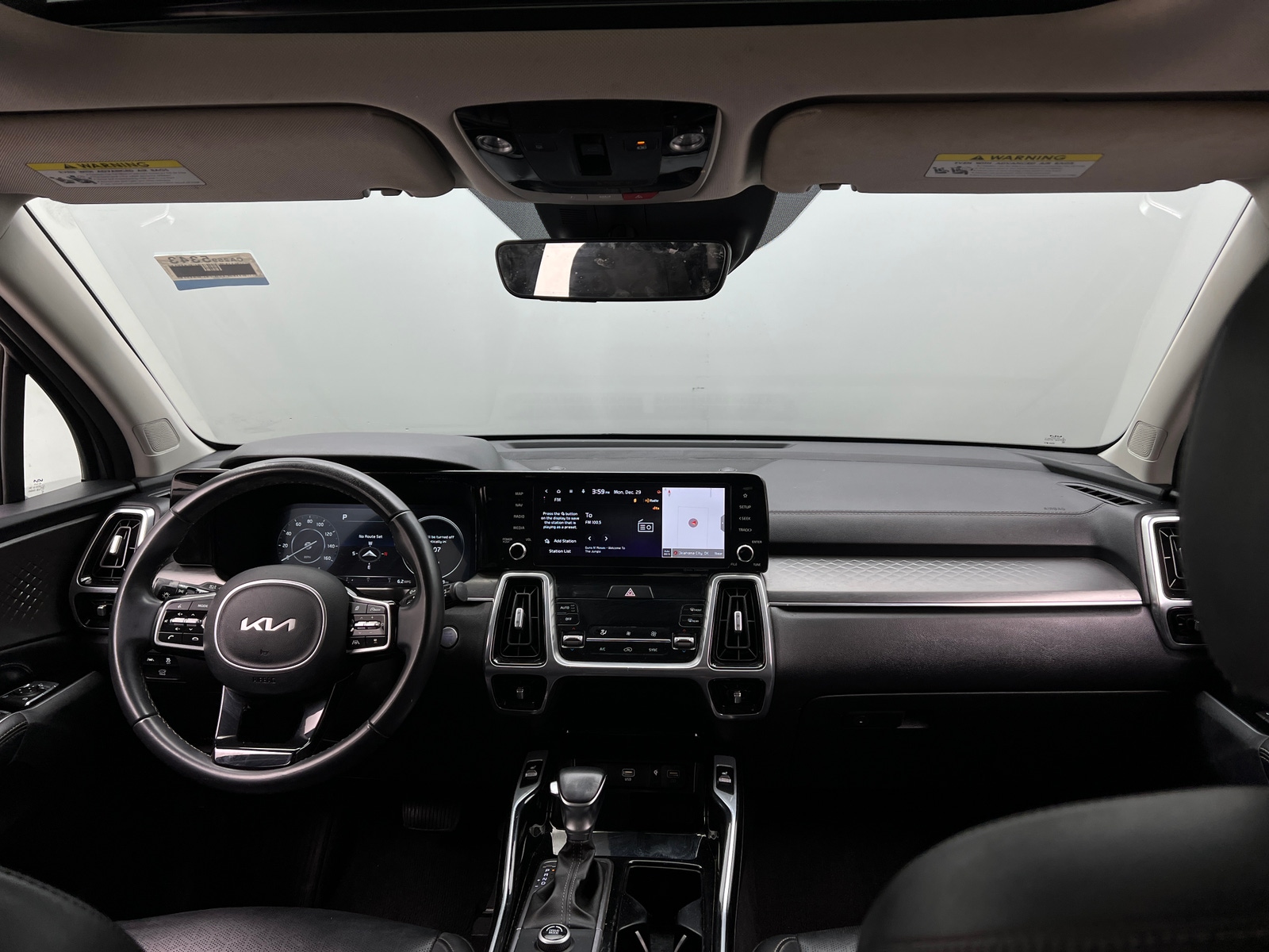 Thumbnail: 2023 Kia Sorento - 2