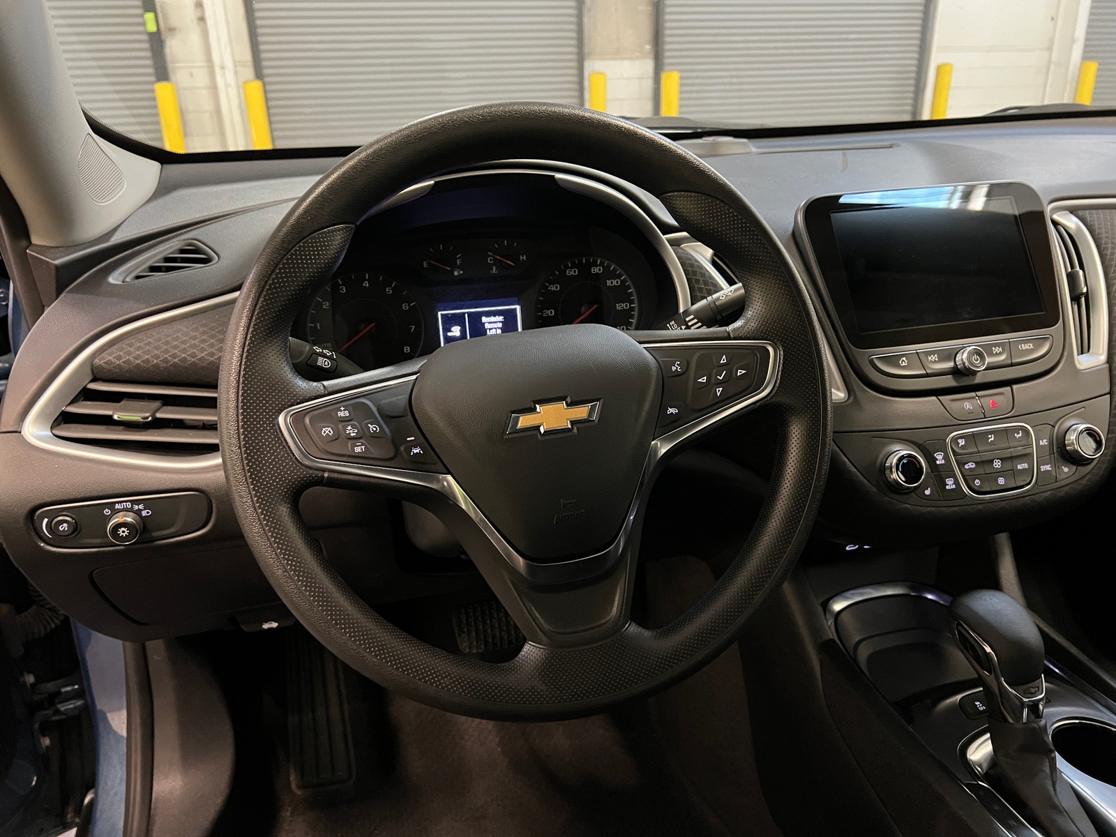 Thumbnail: 2024 Chevrolet Malibu - 5