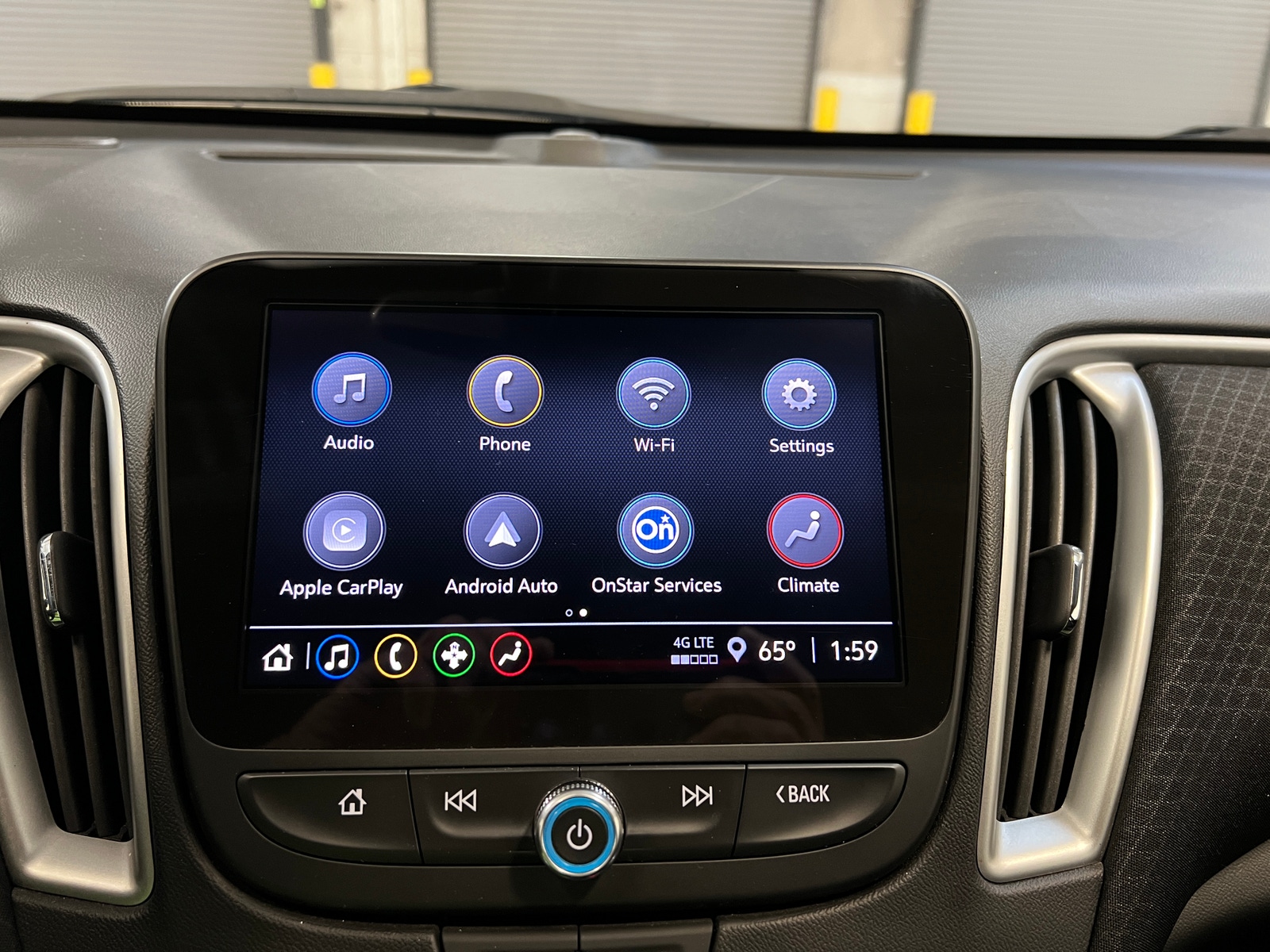 Thumbnail: 2024 Chevrolet Malibu - 4