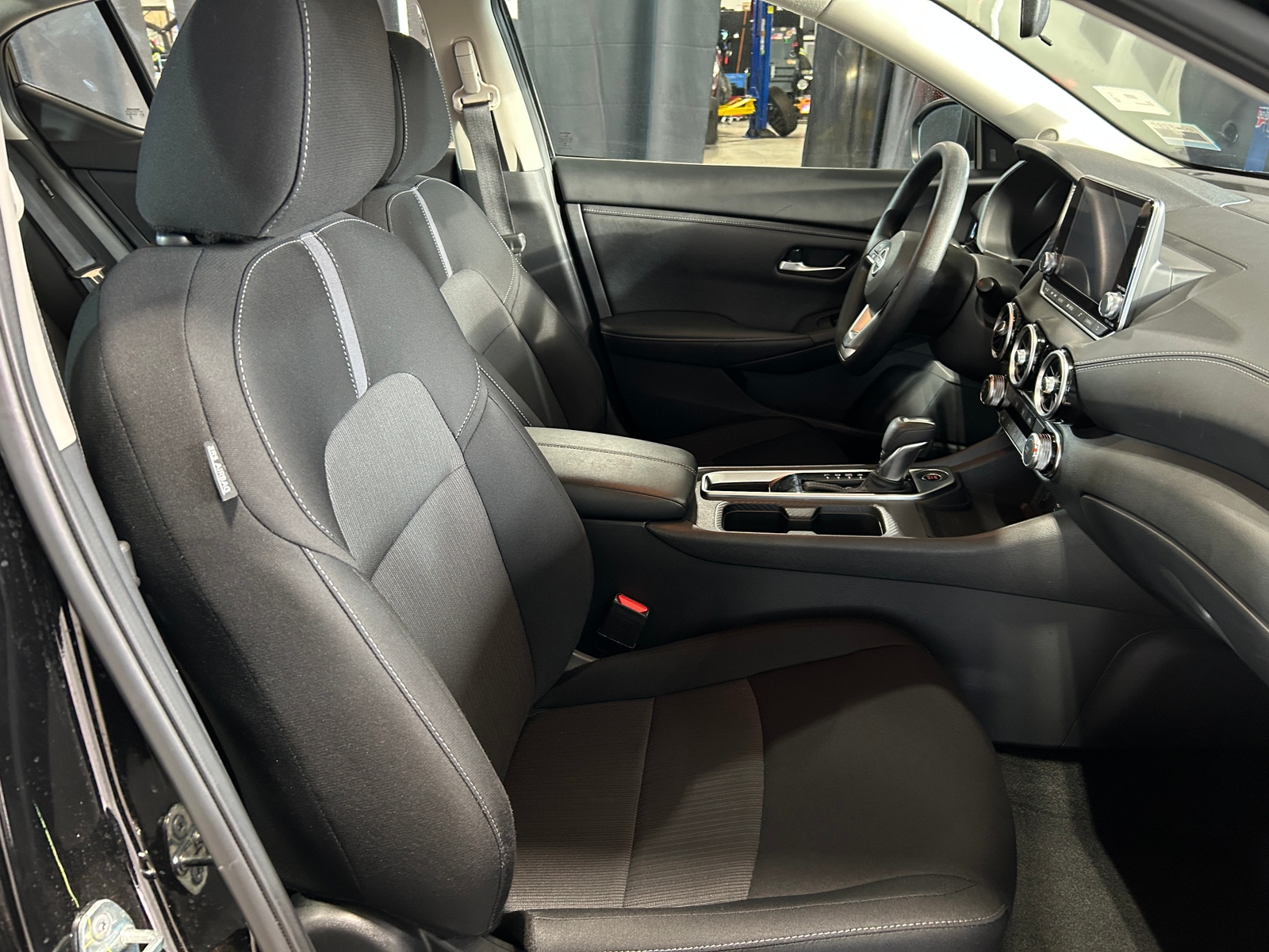 Thumbnail: 2024 Nissan Sentra - 2