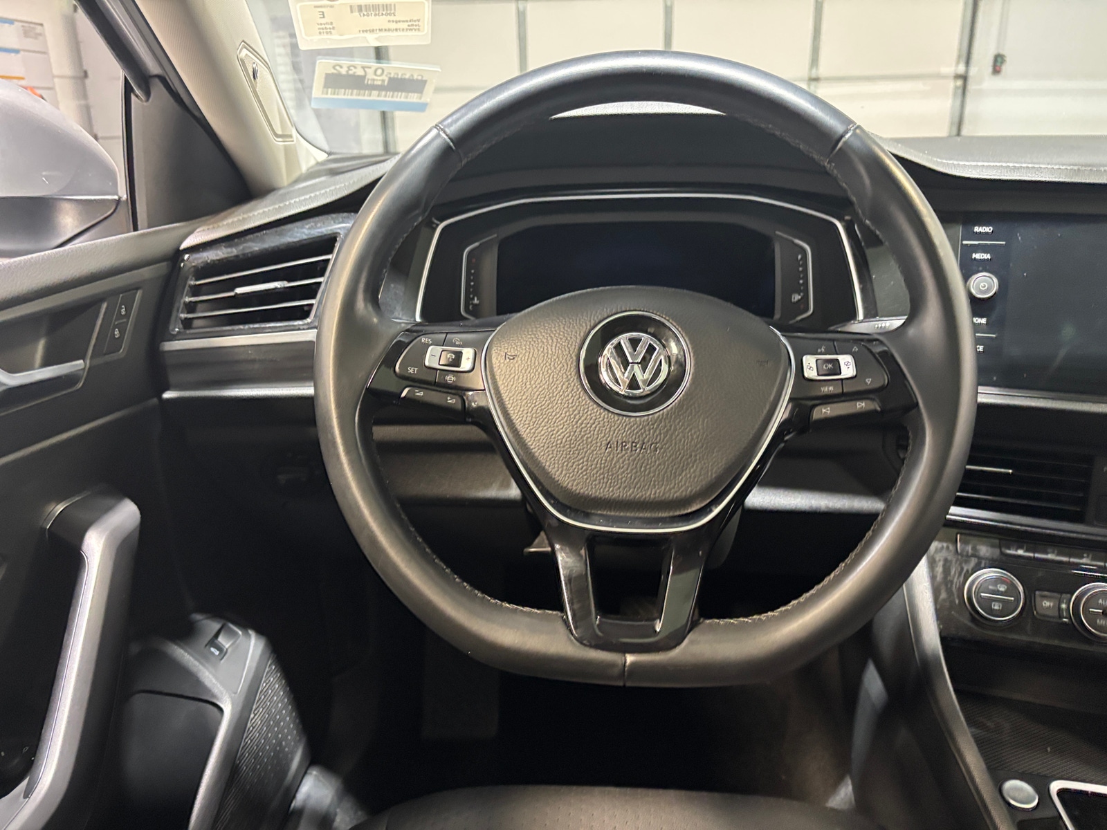 Thumbnail: 2019 Volkswagen Jetta - 5