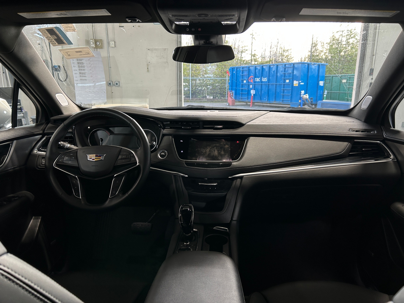 Thumbnail: 2025 Cadillac XT5 - 2