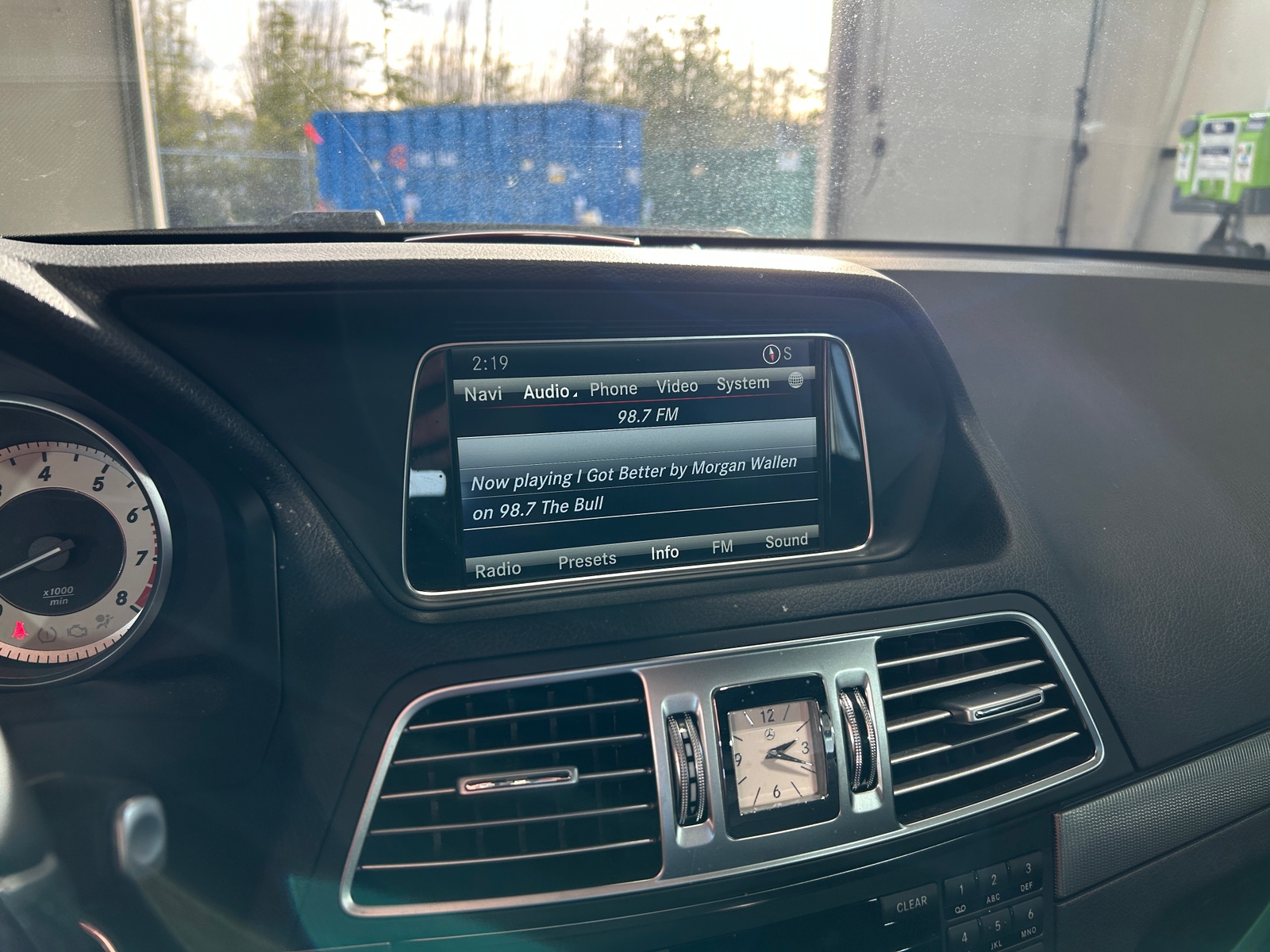 Thumbnail: 2015 Mercedes-Benz E-Class - 2