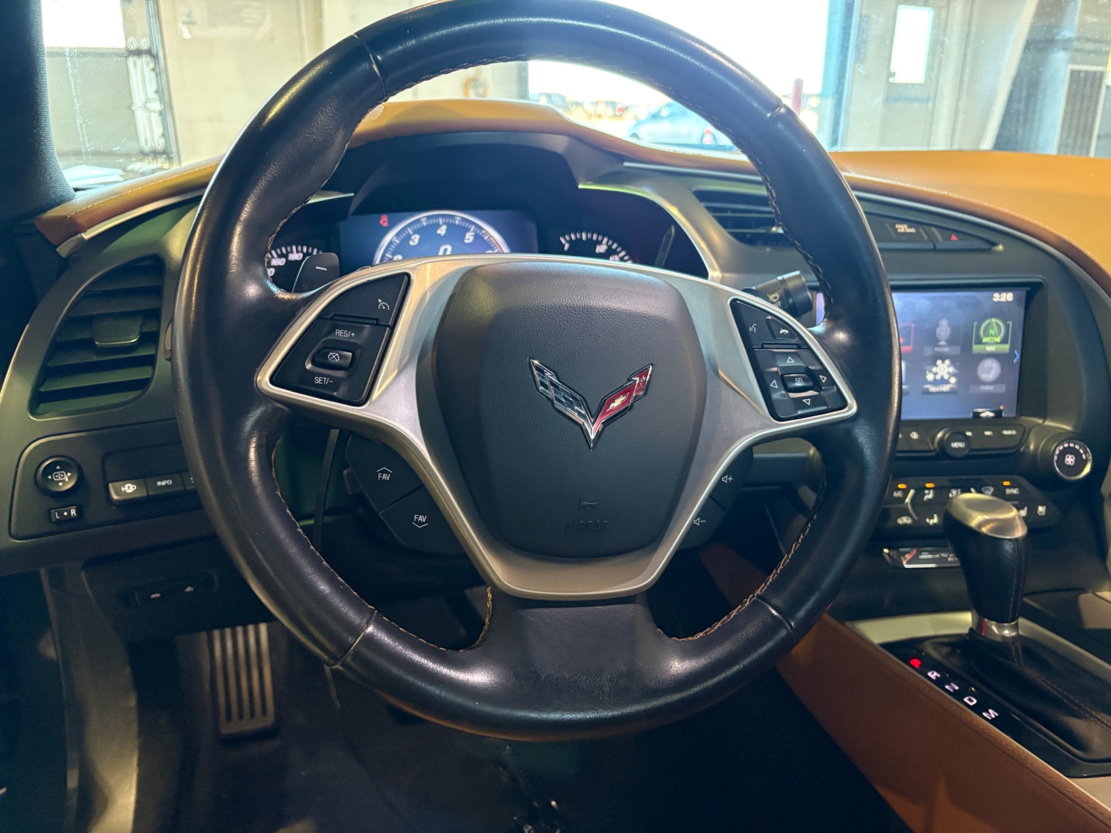 Thumbnail: 2014 Chevrolet Corvette - 3