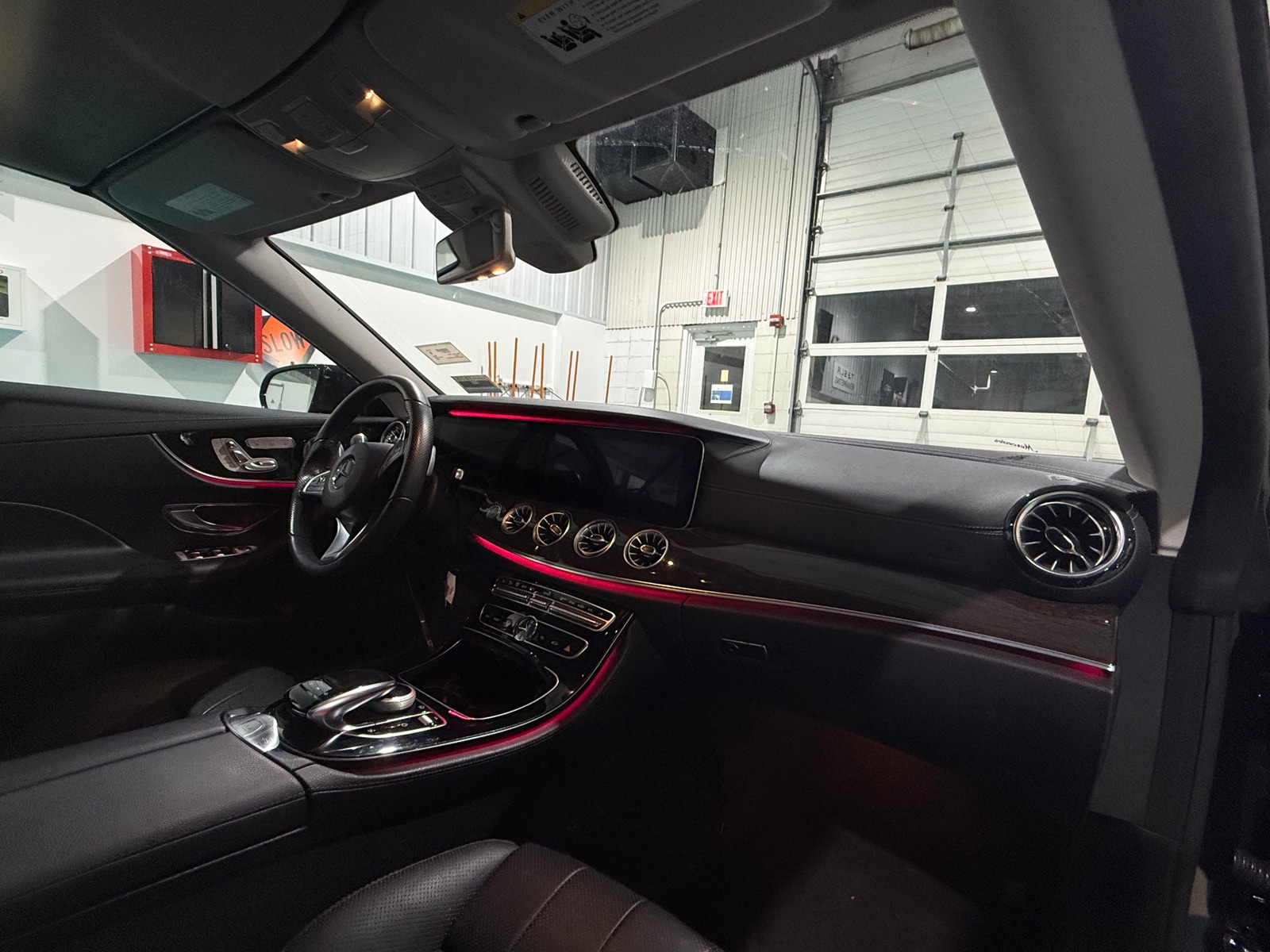 Thumbnail: 2018 Mercedes-Benz E-Class - 2