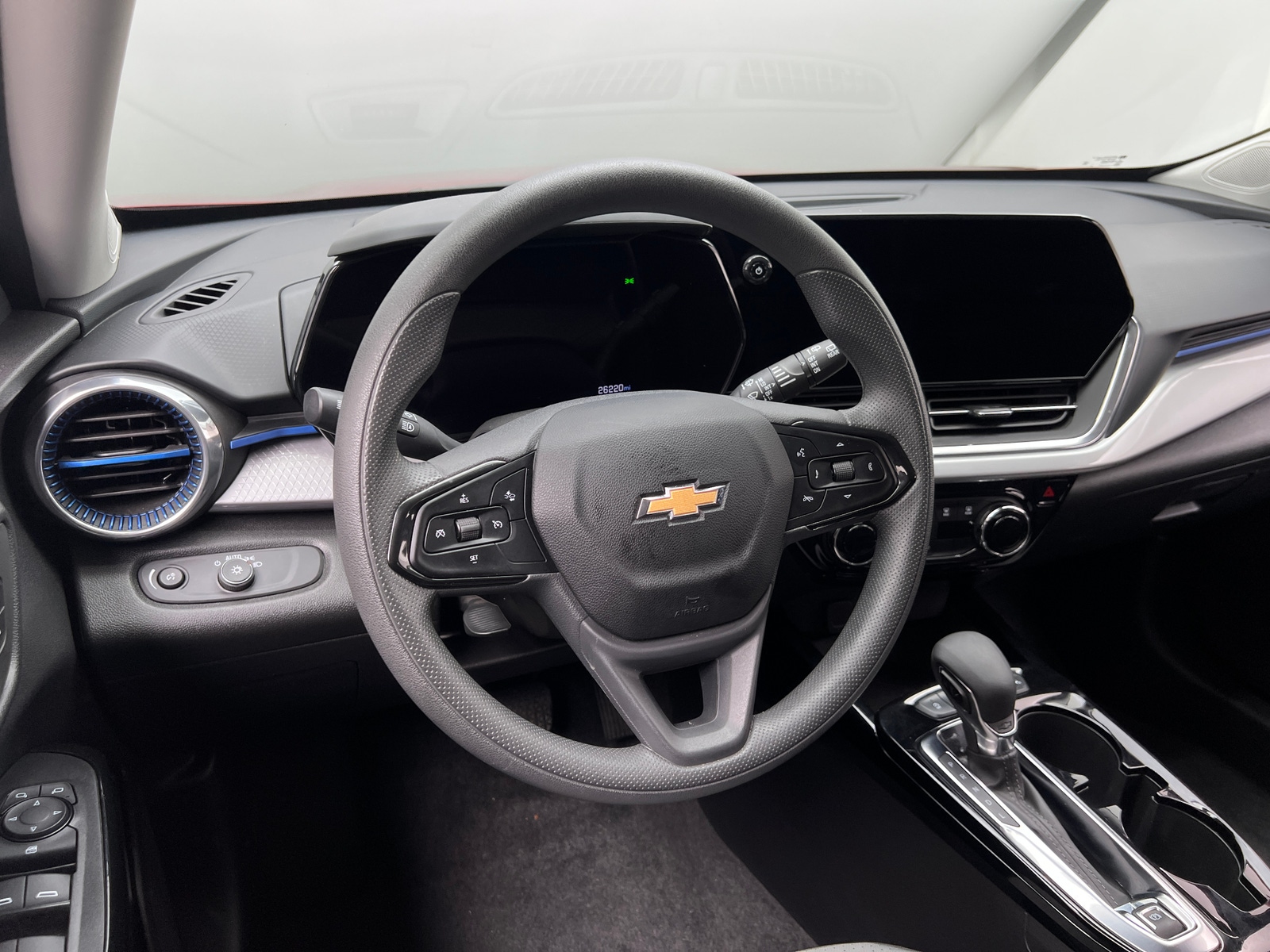 Thumbnail: 2025 Chevrolet Trax - 5