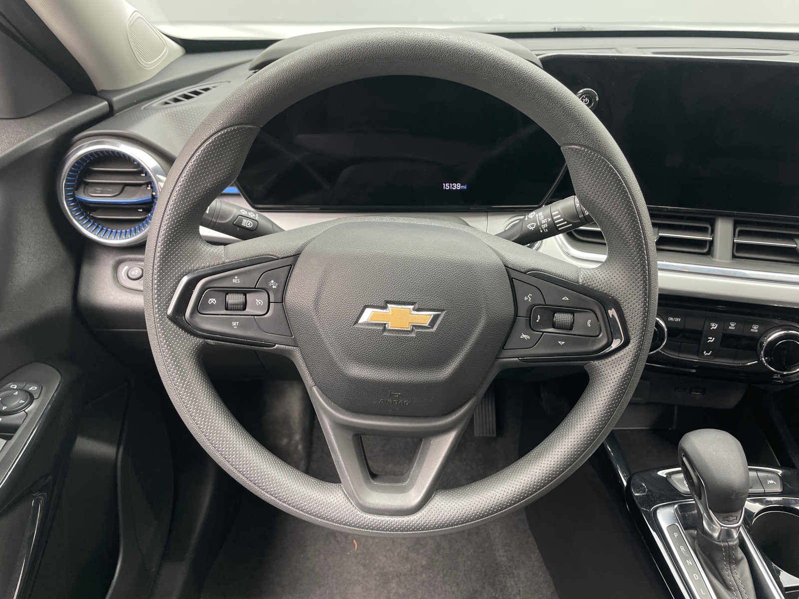 Thumbnail: 2025 Chevrolet Trax - 5