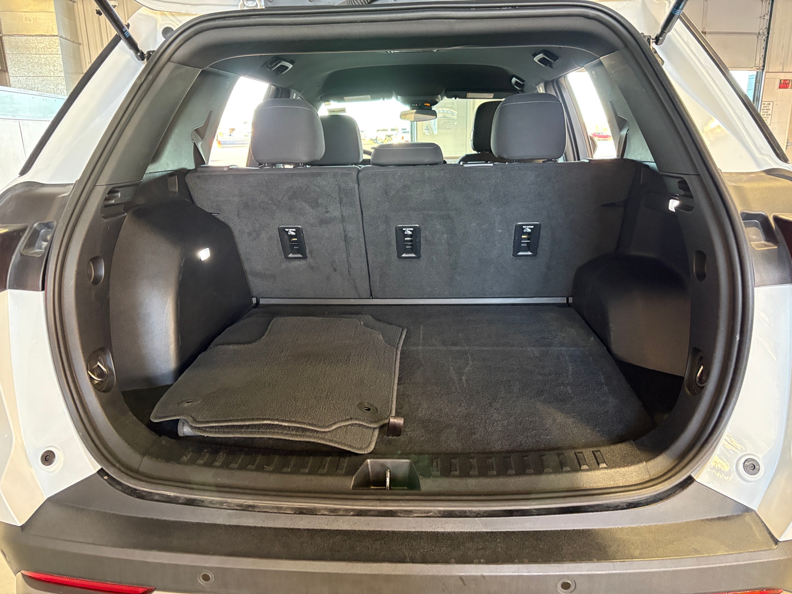 Thumbnail: 2025 Chevrolet Equinox - 7