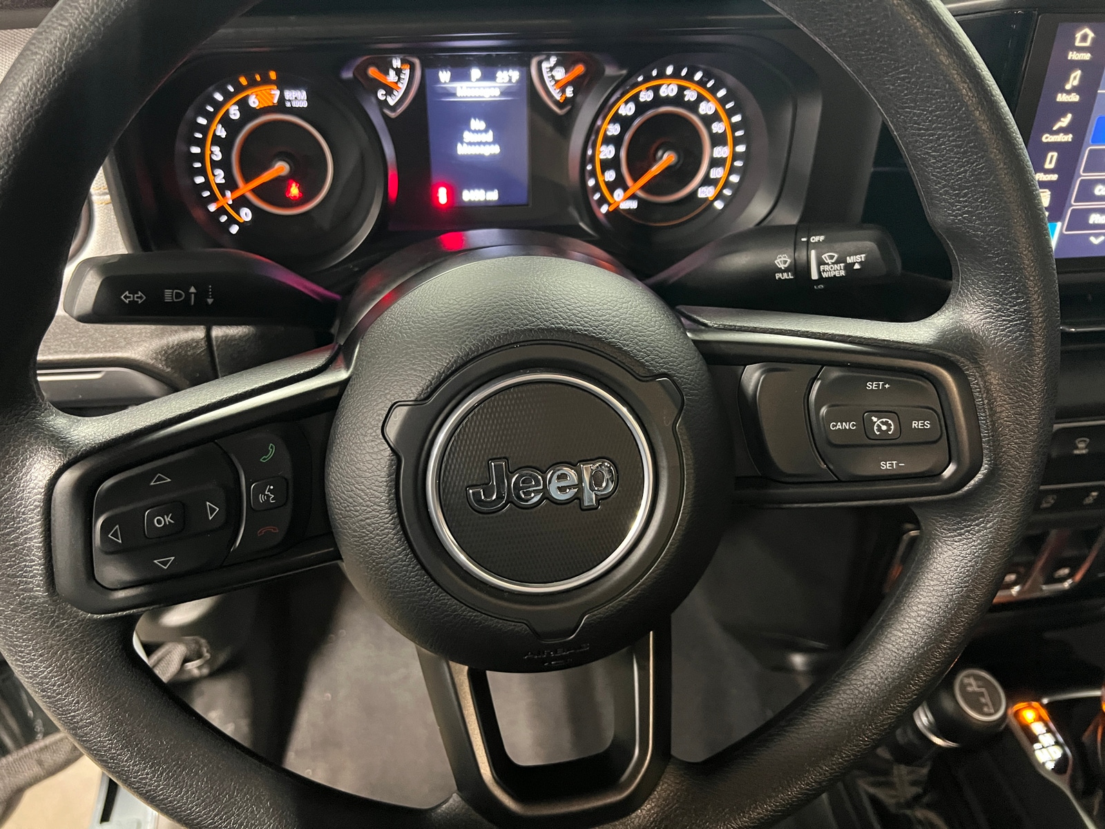 Thumbnail: 2025 Jeep Wrangler - 5