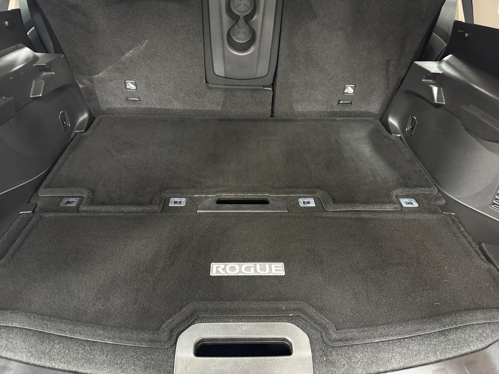 Thumbnail: 2016 Nissan Rogue - 7