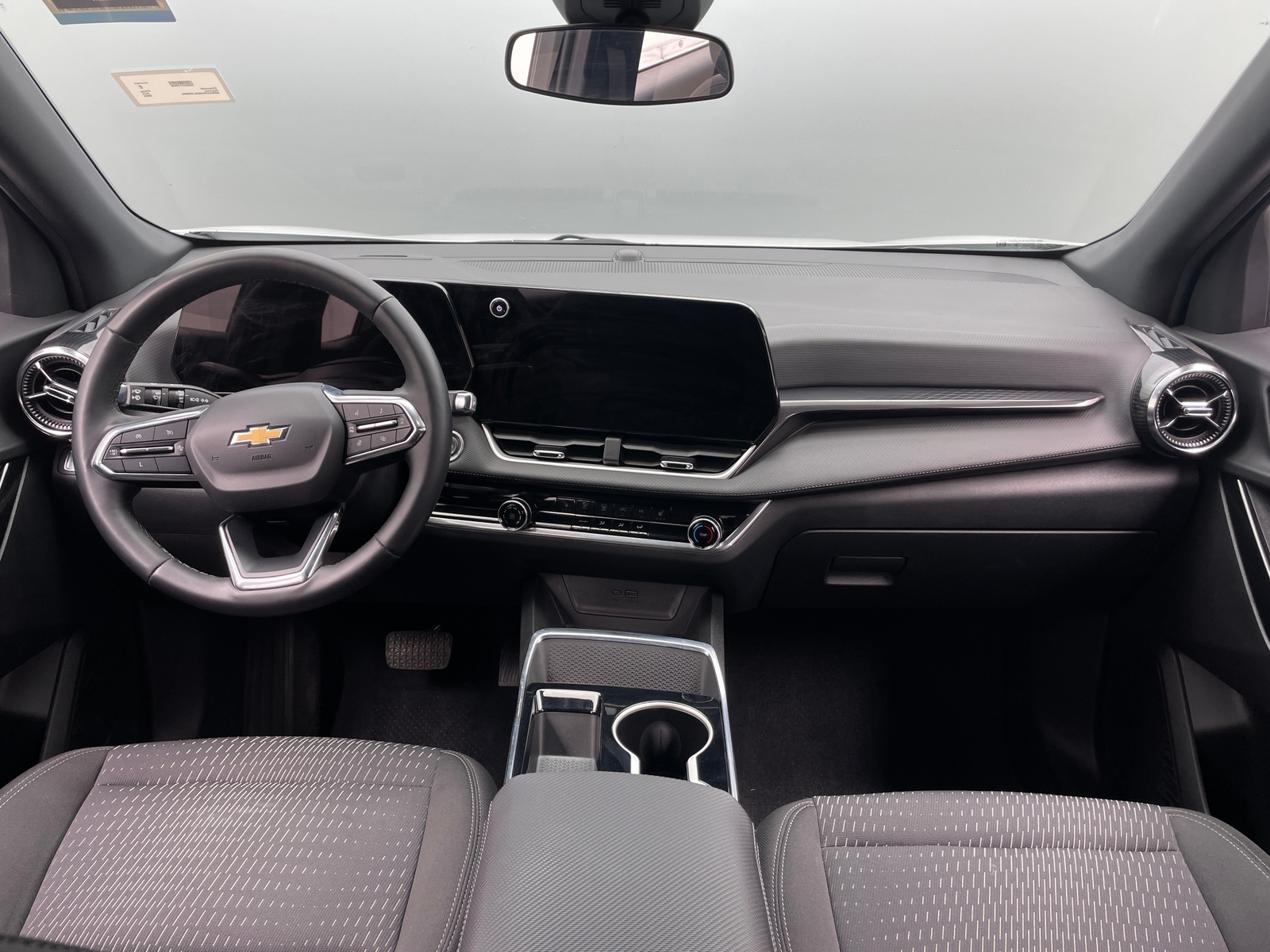 Thumbnail: 2025 Chevrolet Equinox - 3