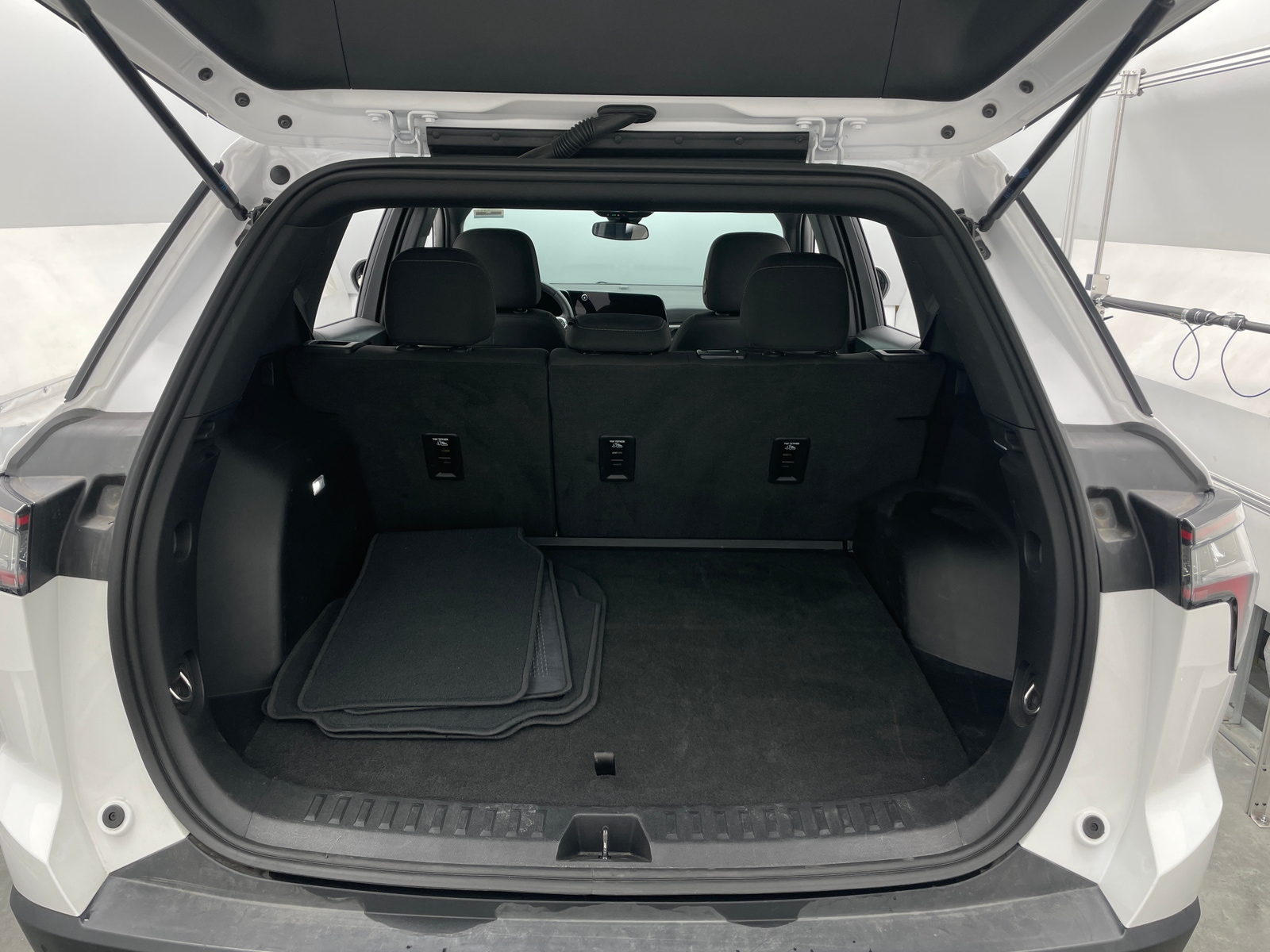 Thumbnail: 2025 Chevrolet Equinox - 7