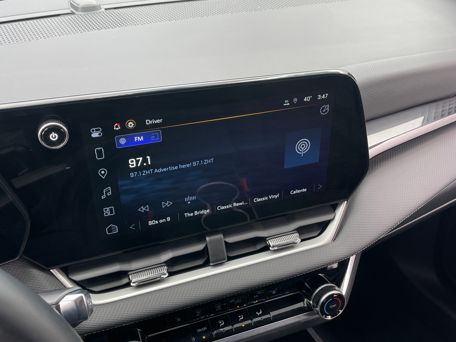 Thumbnail: 2025 Chevrolet Equinox - 4