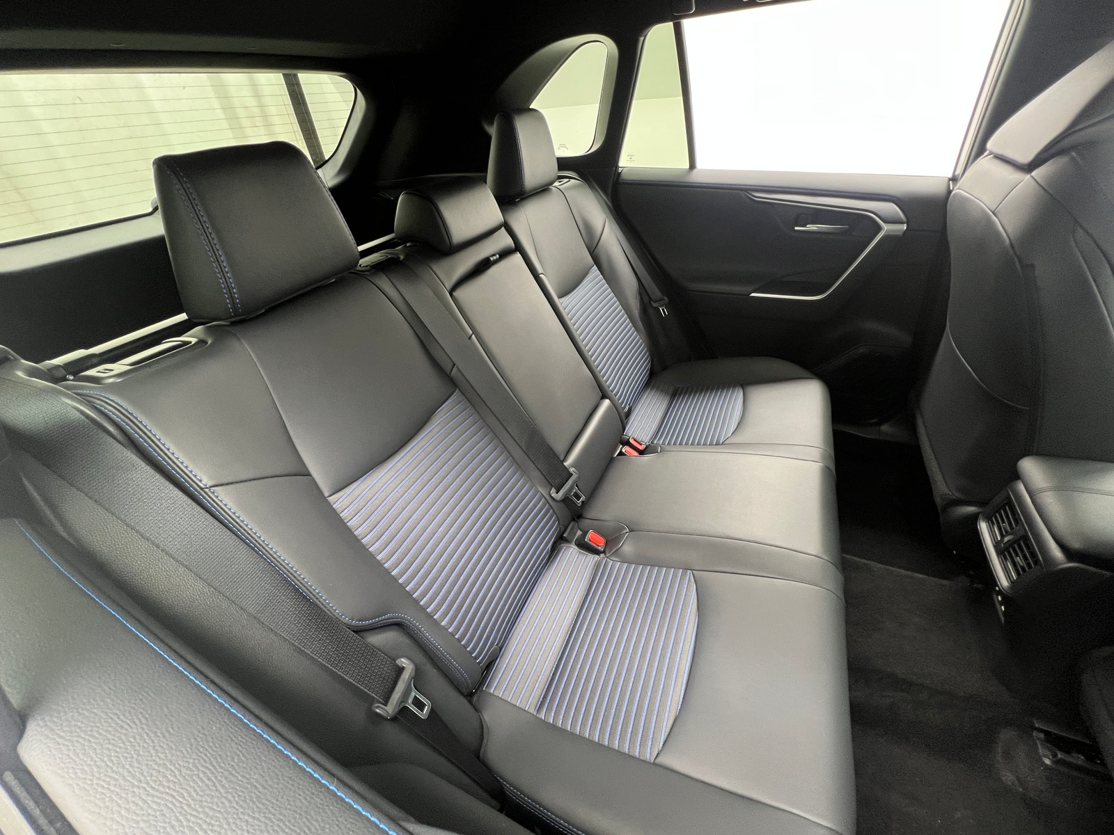 Thumbnail: 2024 Toyota RAV4 - 5