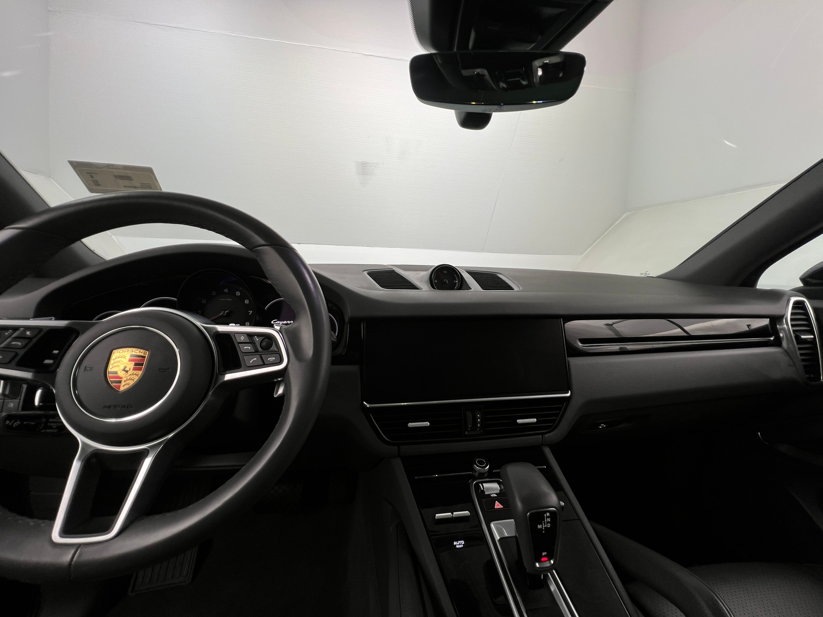 Thumbnail: 2022 Porsche Cayenne - 2