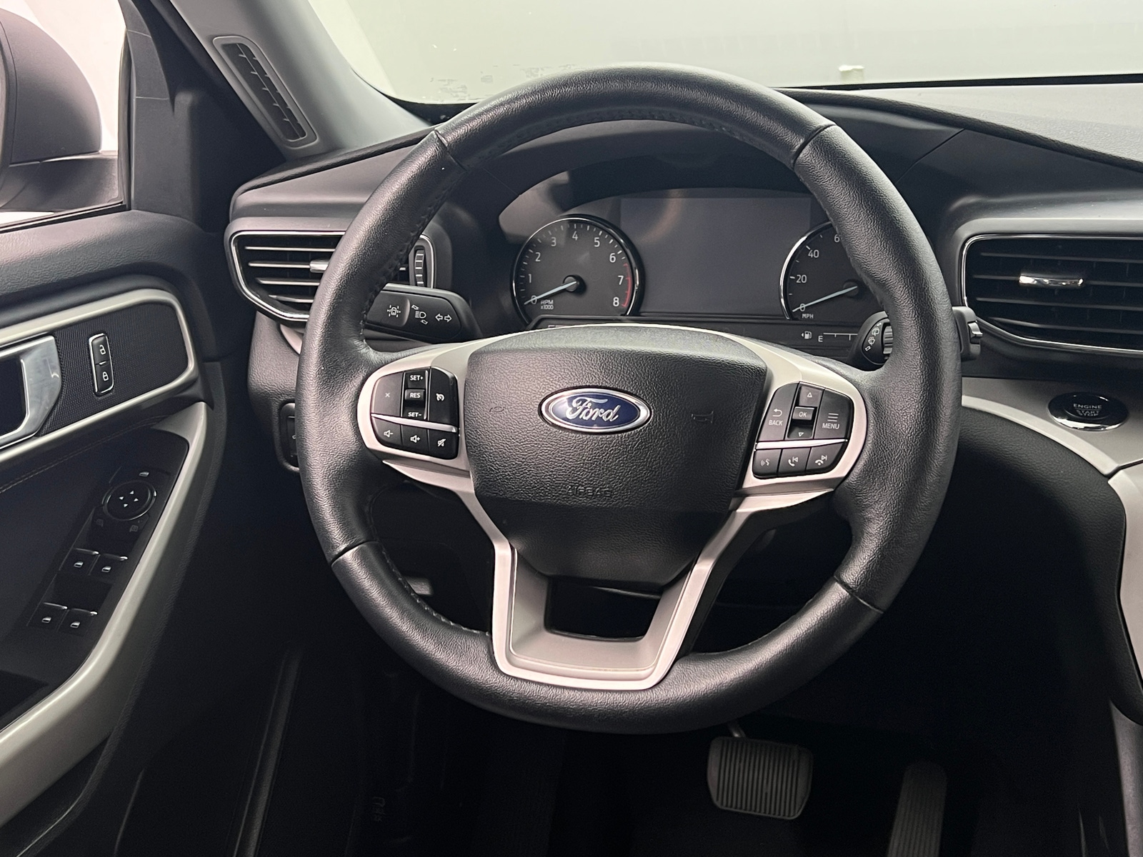 Thumbnail: 2024 Ford Explorer - 4