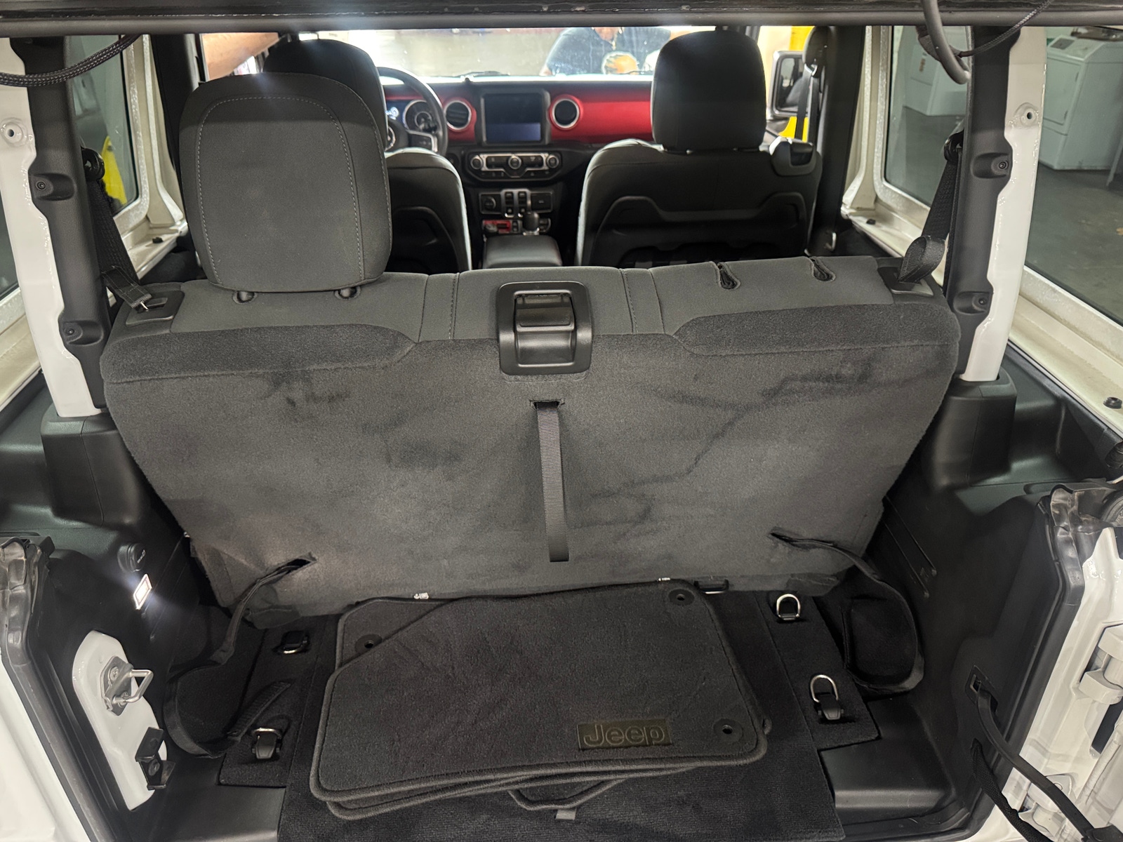 Thumbnail: 2021 Jeep Wrangler - 7