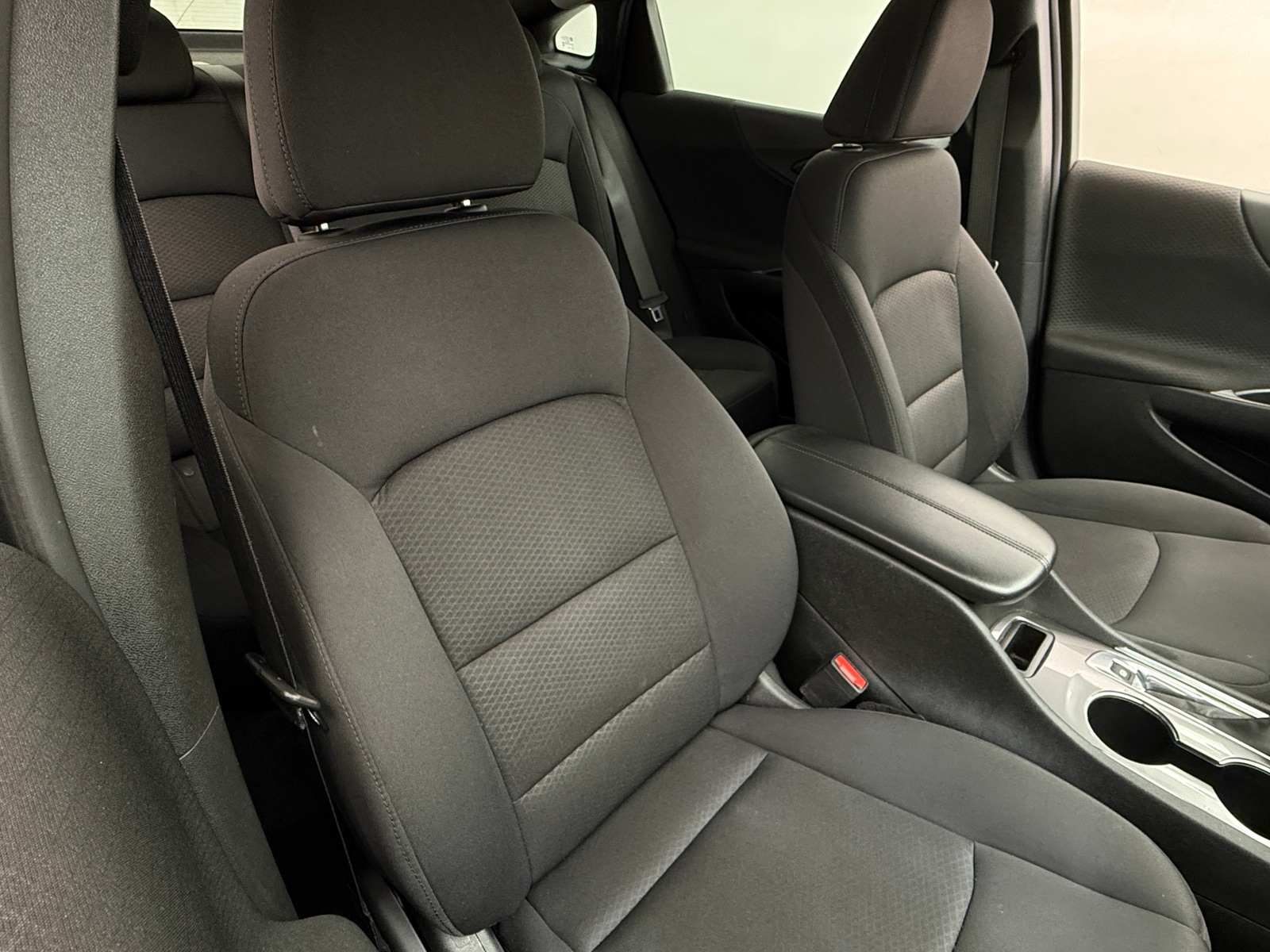 Thumbnail: 2024 Chevrolet Malibu - 2