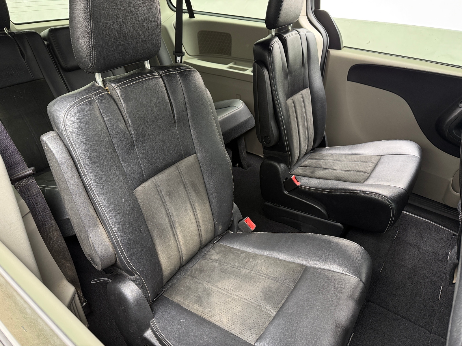 Thumbnail: 2019 Dodge Grand Caravan - 5