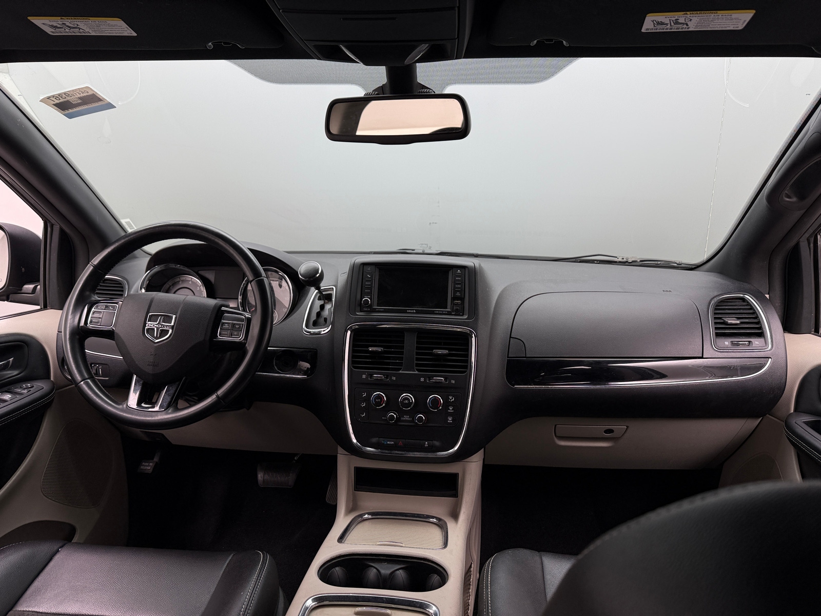 Thumbnail: 2019 Dodge Grand Caravan - 2