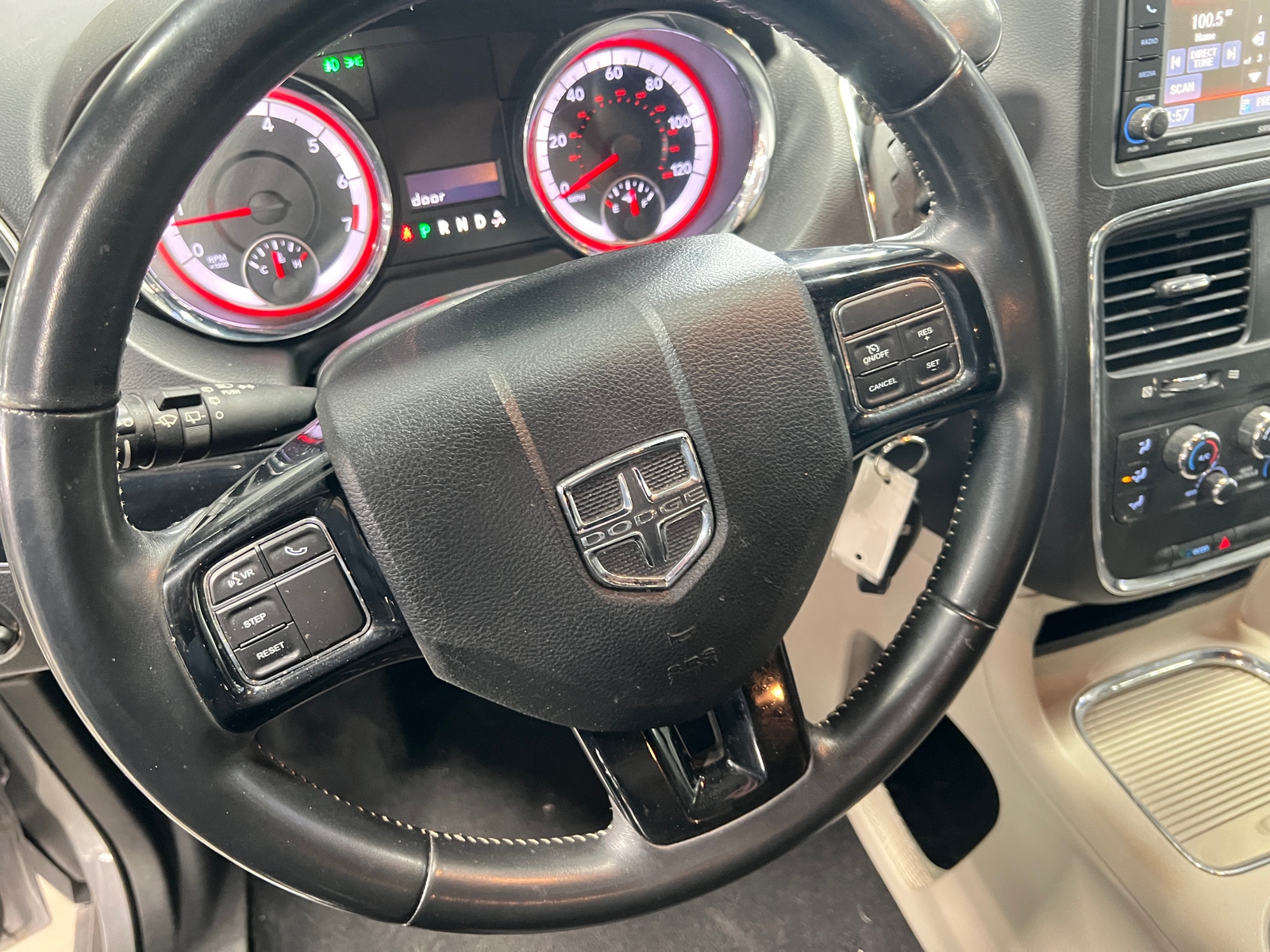 Thumbnail: 2019 Dodge Grand Caravan - 4