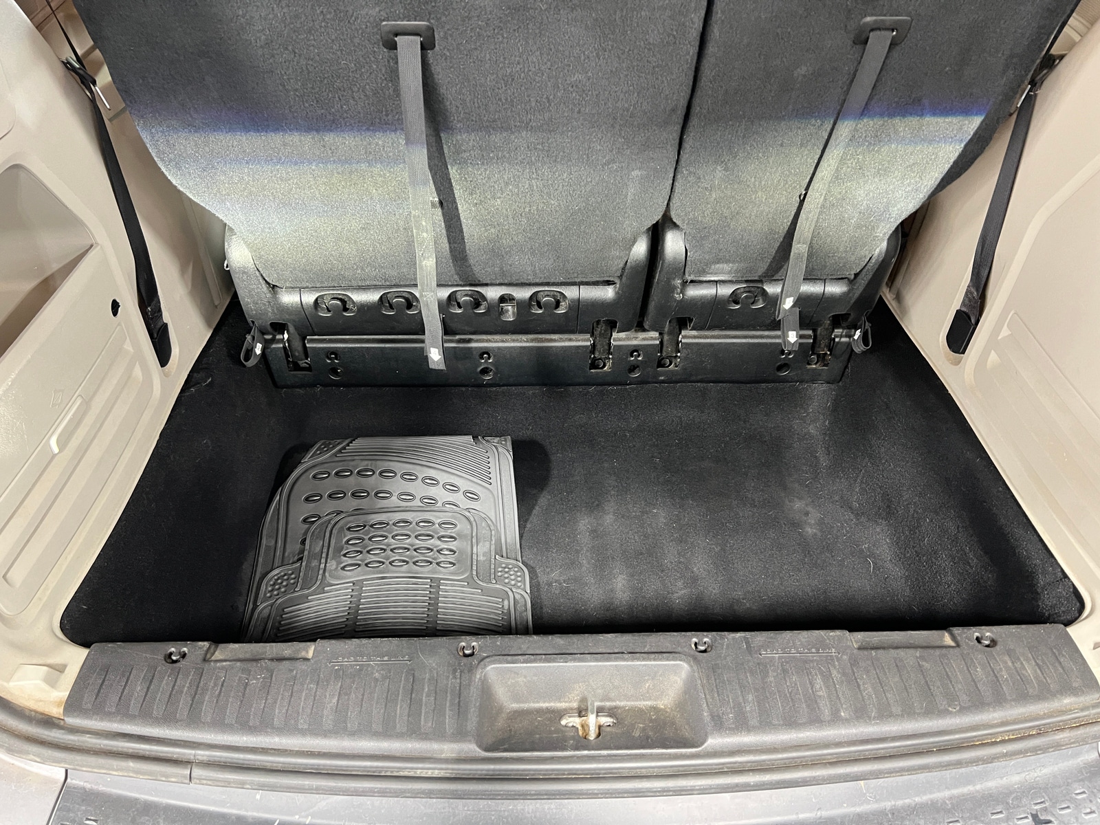 Thumbnail: 2019 Dodge Grand Caravan - 6