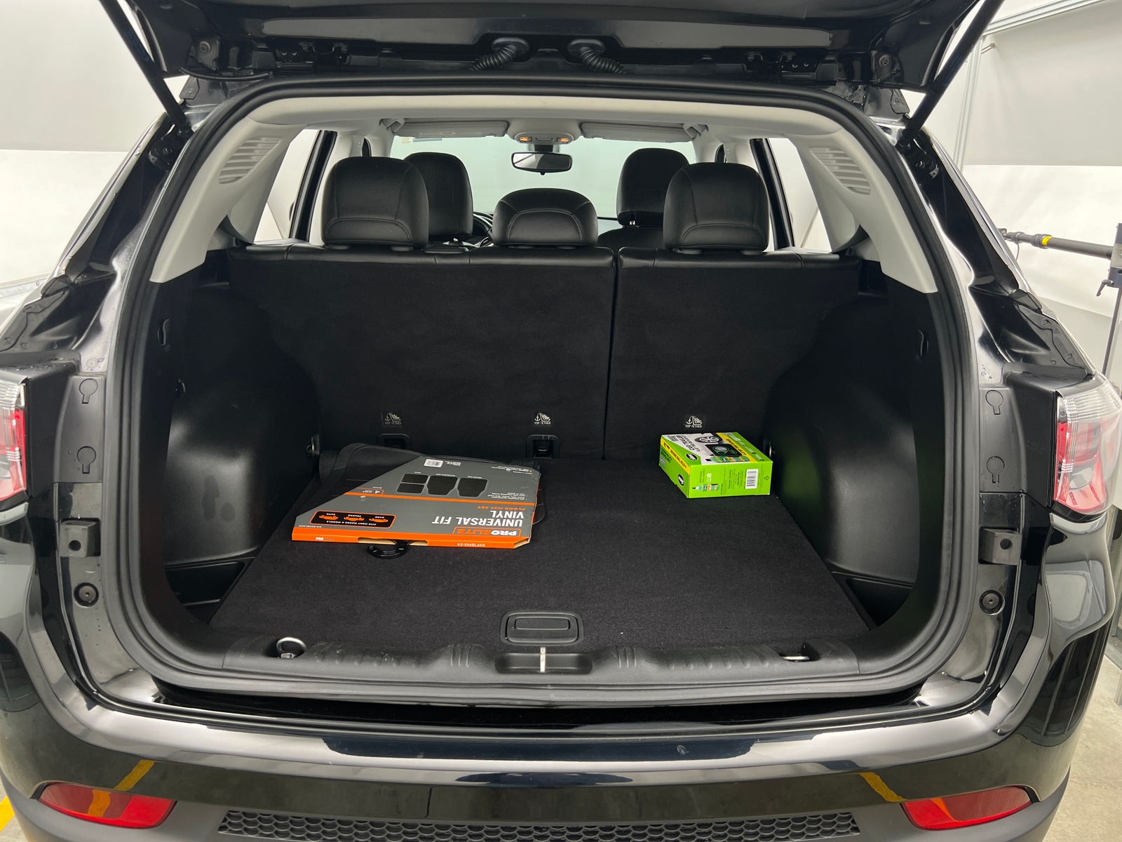 Thumbnail: 2020 Jeep Compass - 6