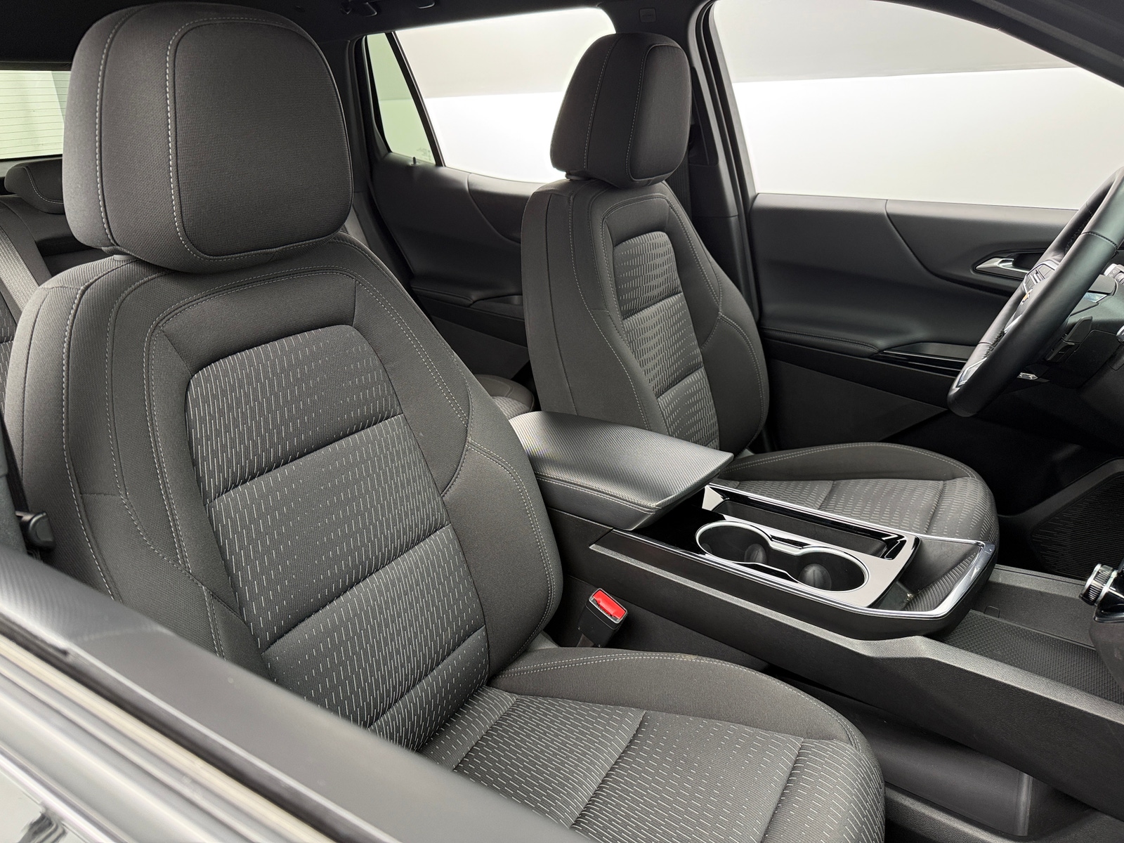 Thumbnail: 2025 Chevrolet Equinox - 2