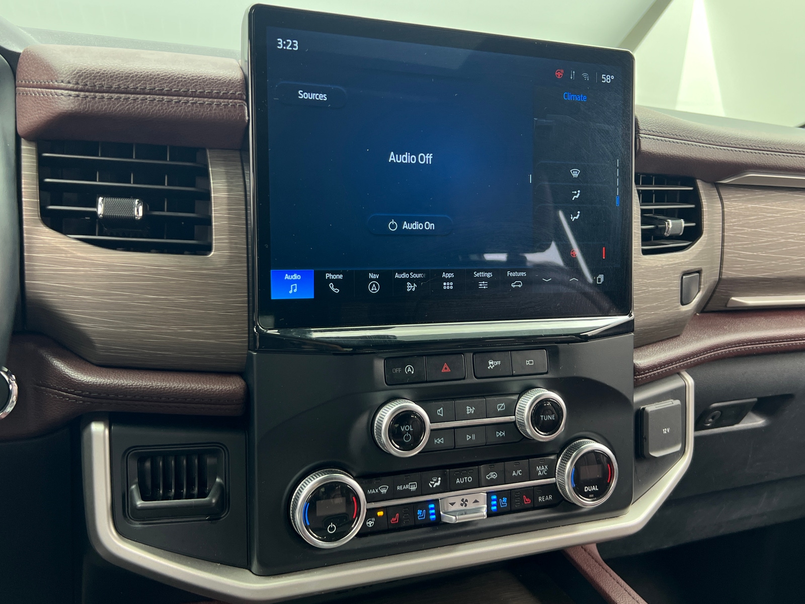 Thumbnail: 2024 Ford Expedition MAX - 3