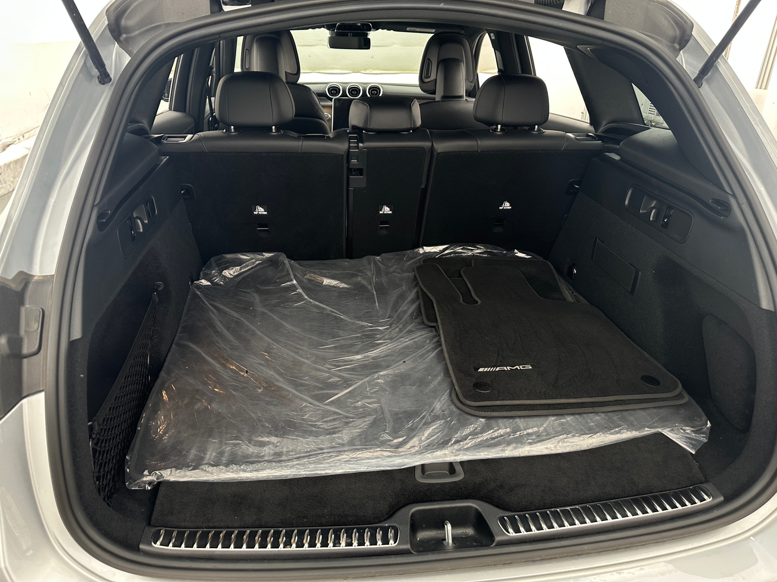 Thumbnail: 2025 Mercedes-Benz GLC - 6