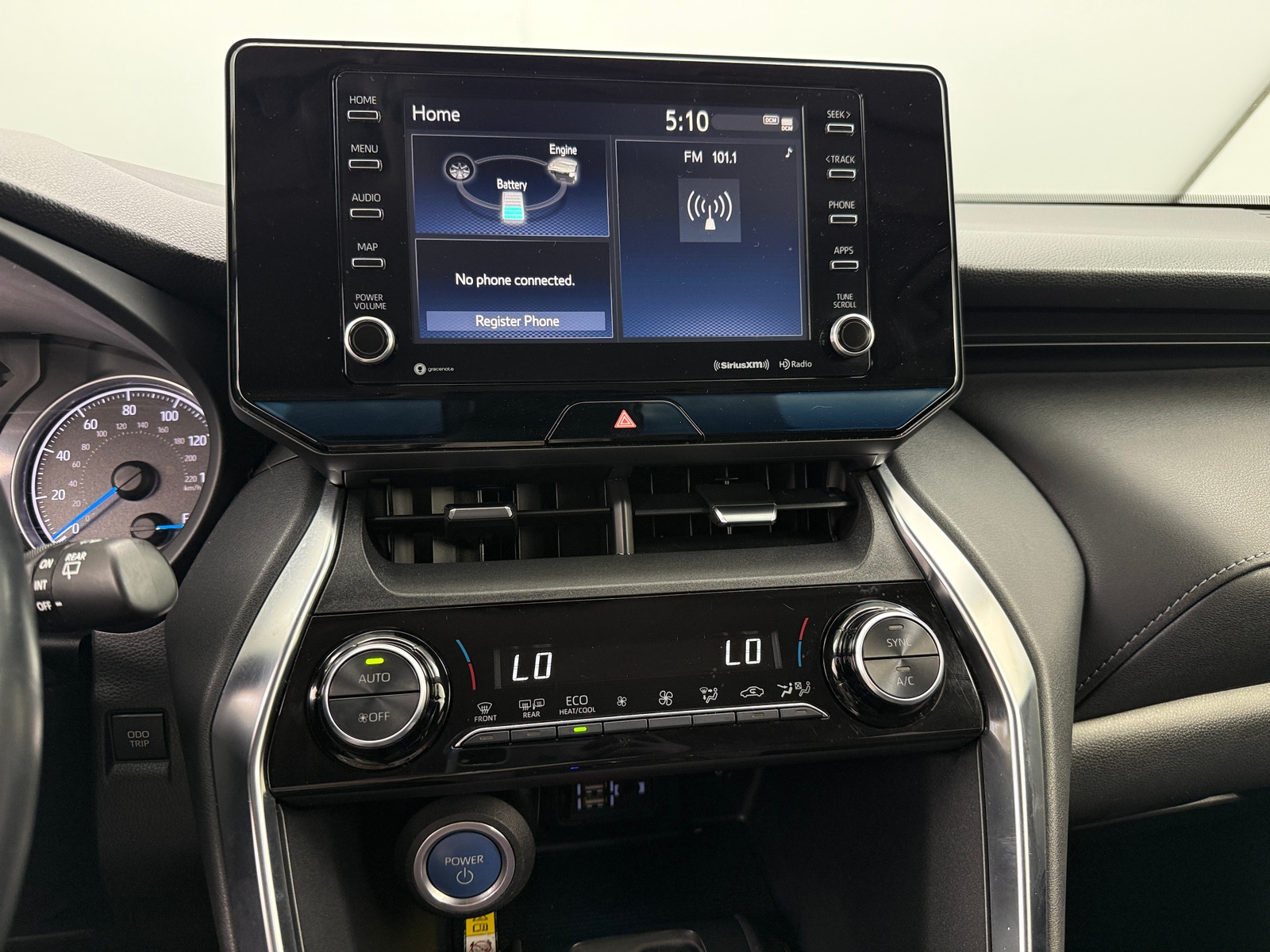 Thumbnail: 2021 Toyota Venza - 4