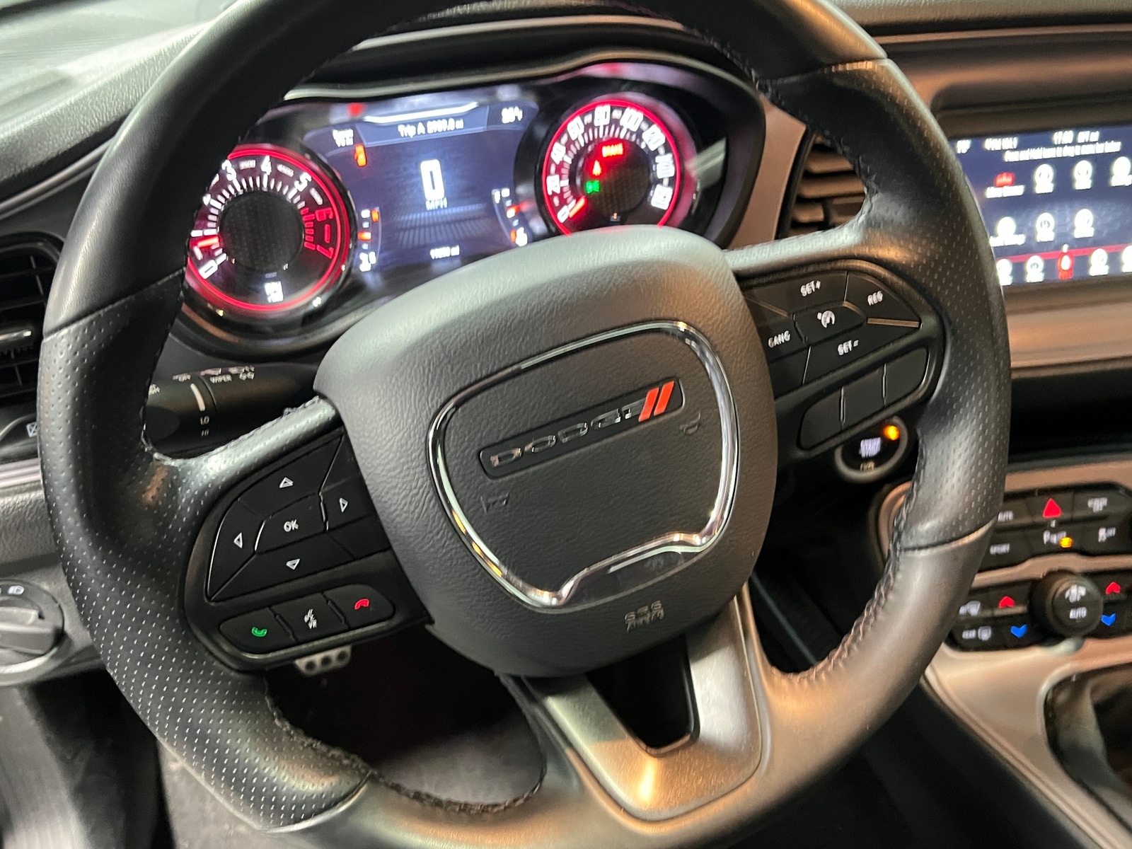 Thumbnail: 2023 Dodge Challenger - 4